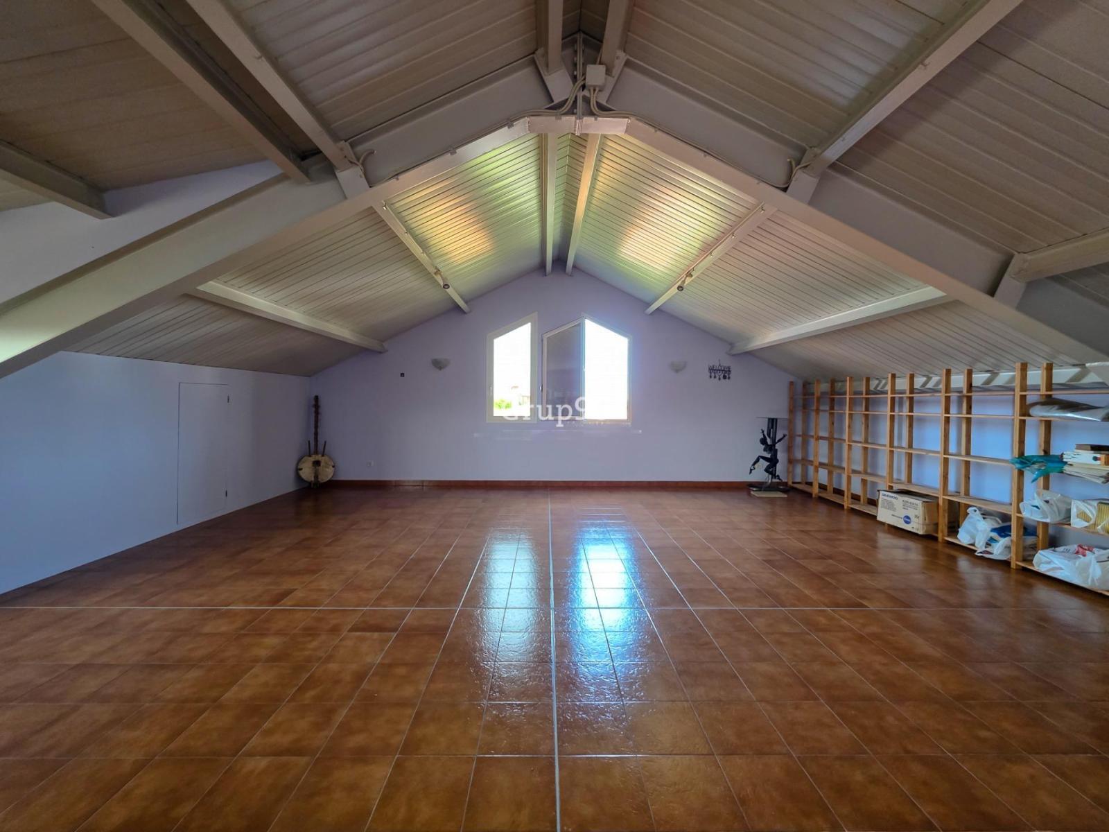 Chalet for Sale in Lleida