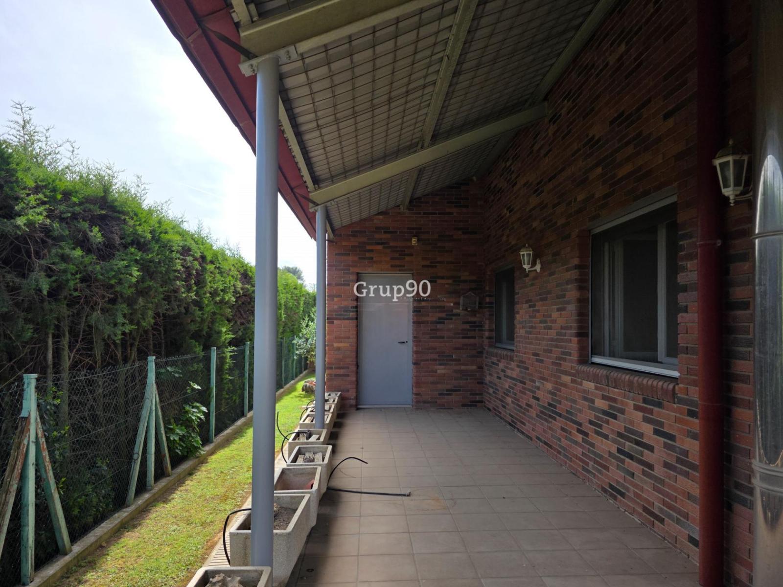 Chalet for Sale in Lleida