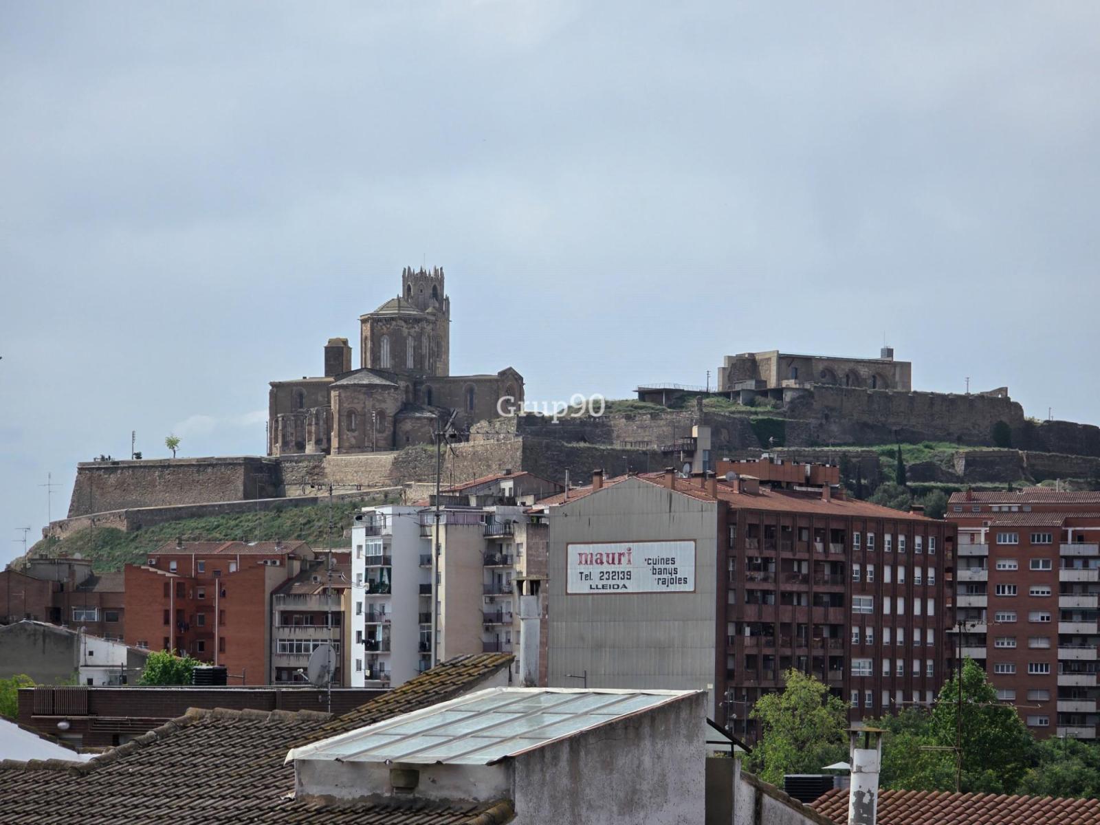 Penthouse for Sale in Lleida