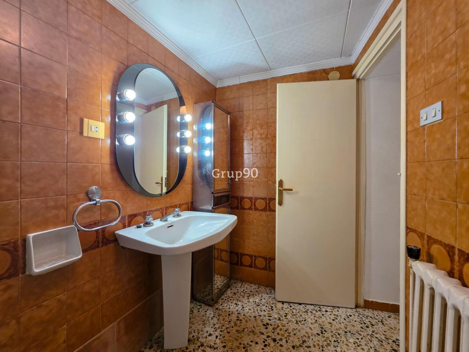 Casa Rural en Venta en Almenar
