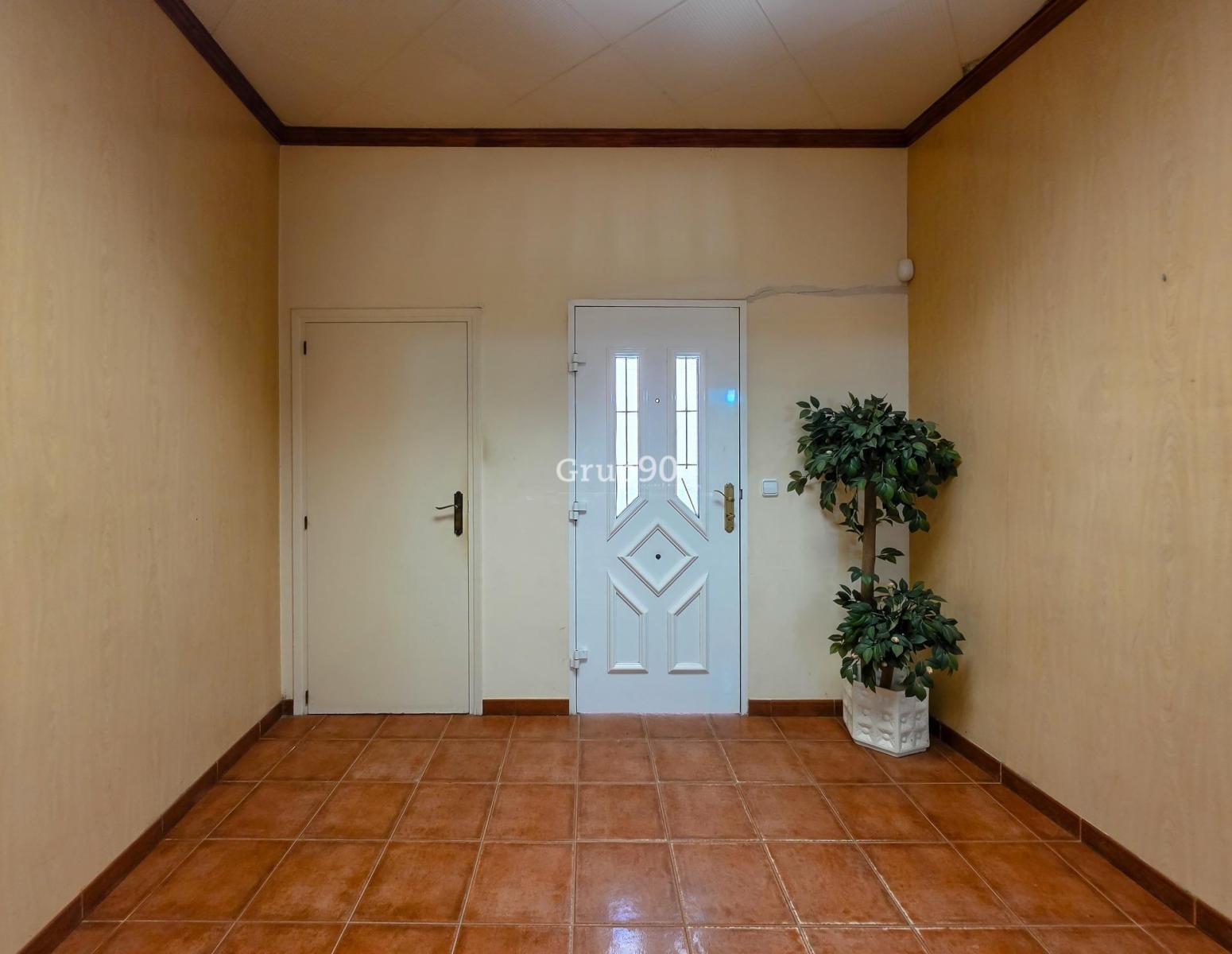 Casa Rural en Venta en Almenar