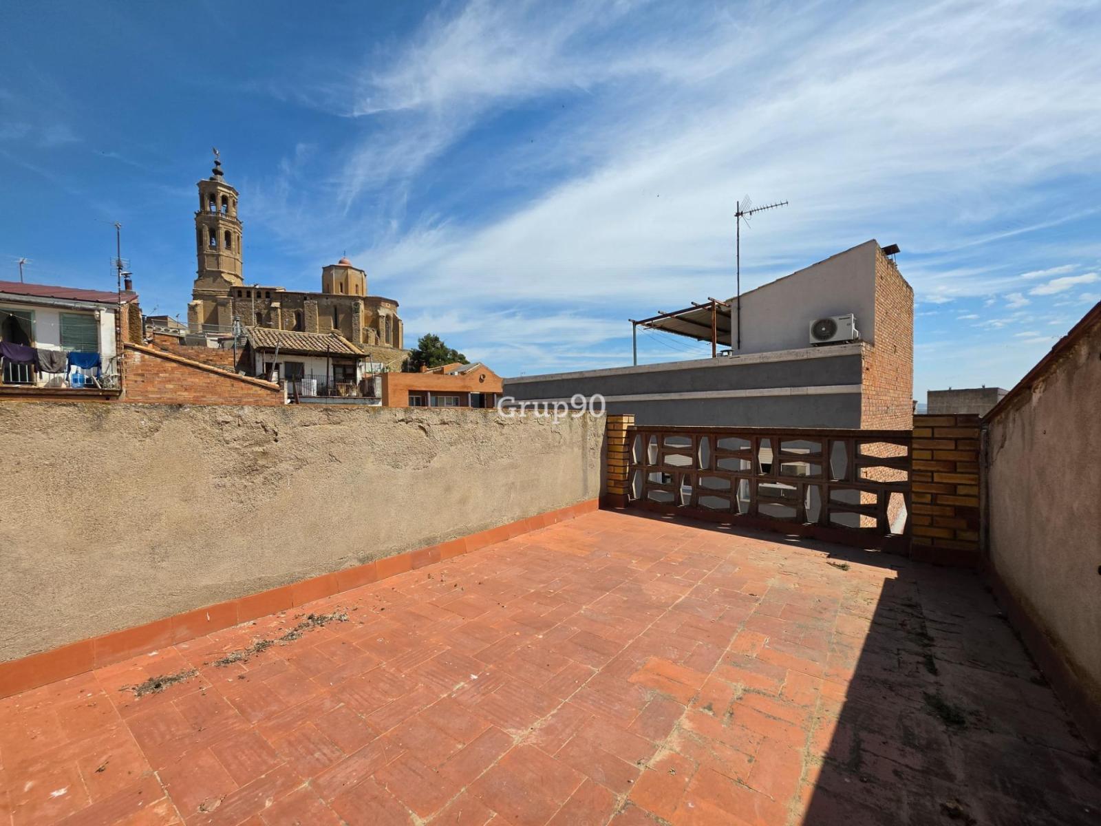 Casa Rural en Venta en Almenar