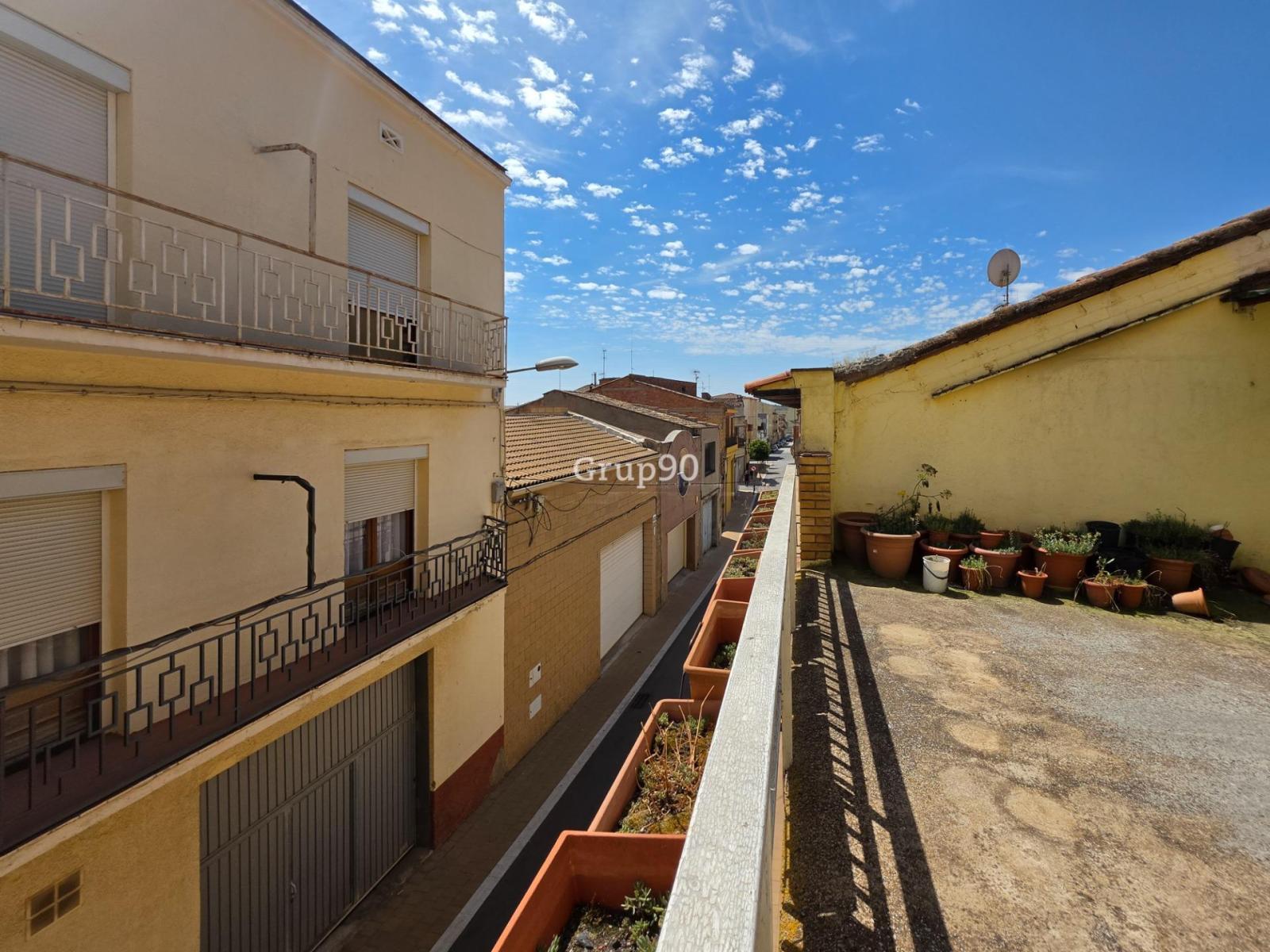 Casa Rural en Venta en Almenar