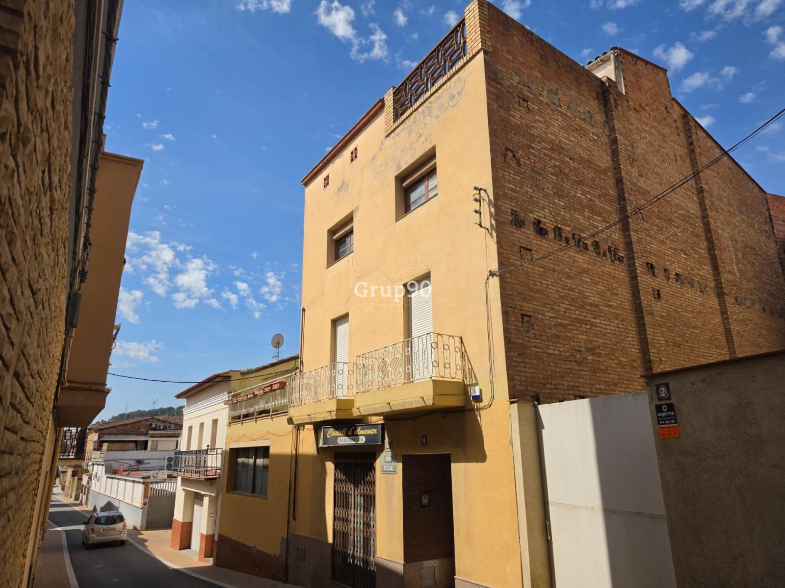 Casa Rural en Venta en Almenar