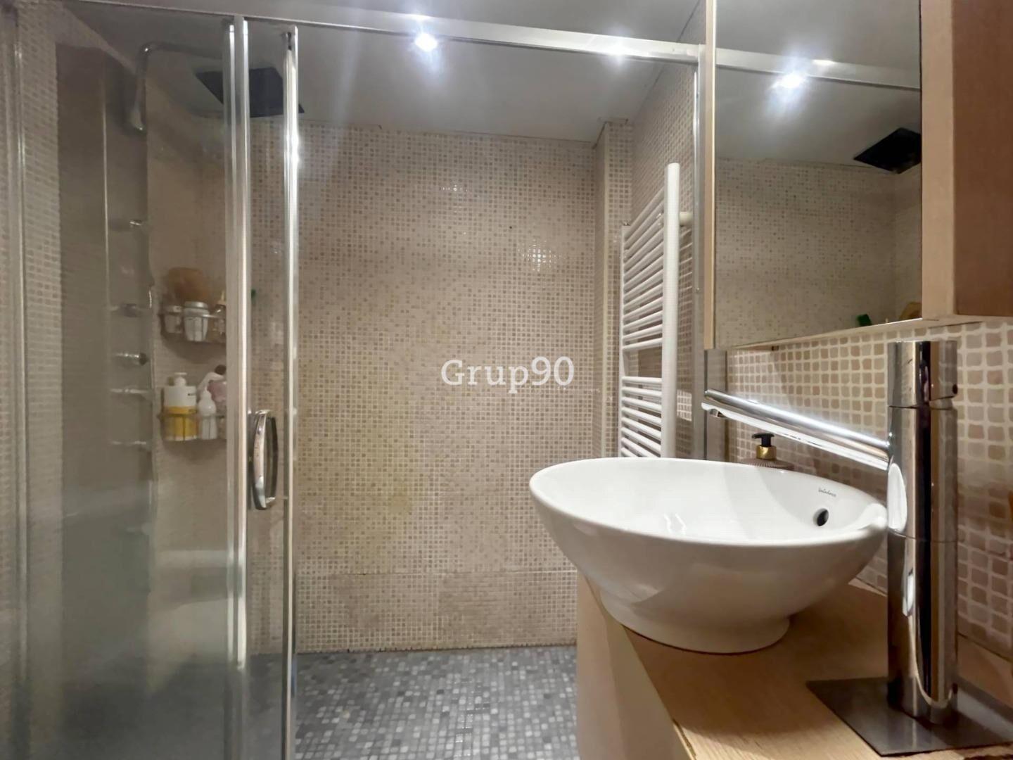 Flat for Sale in Albatàrrec