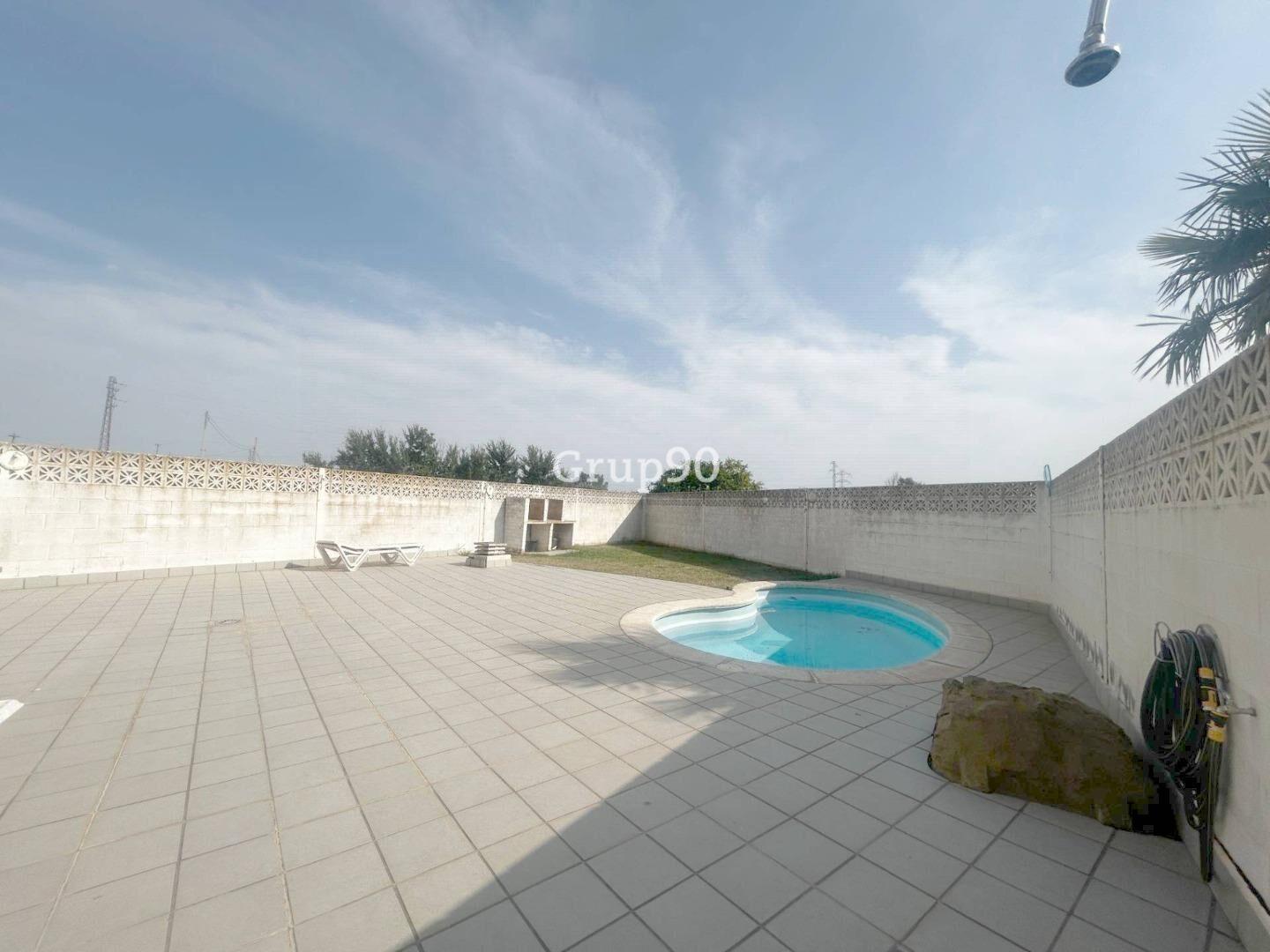 Flat for Sale in Albatàrrec