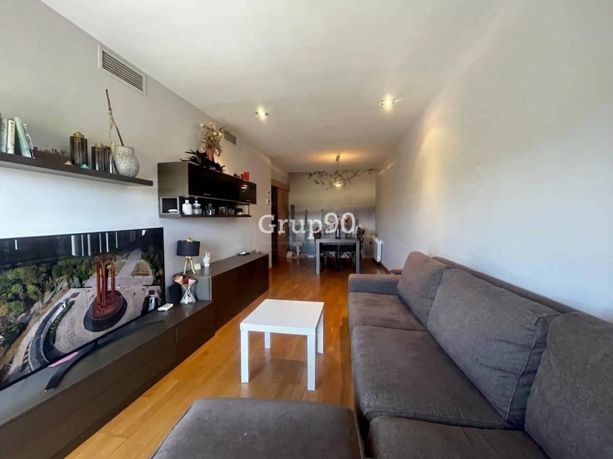 Flat for Sale in Albatàrrec