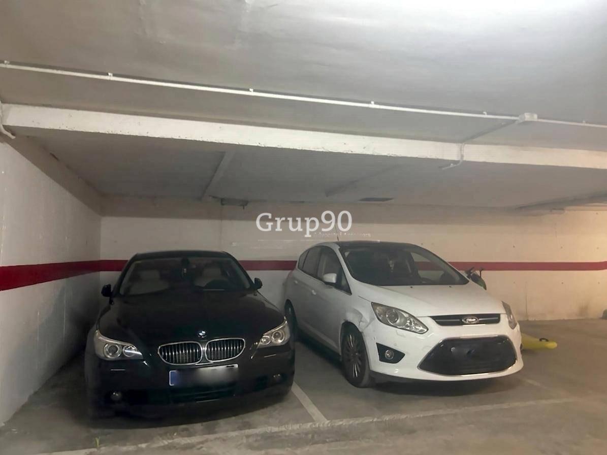 Flat for Sale in Albatàrrec
