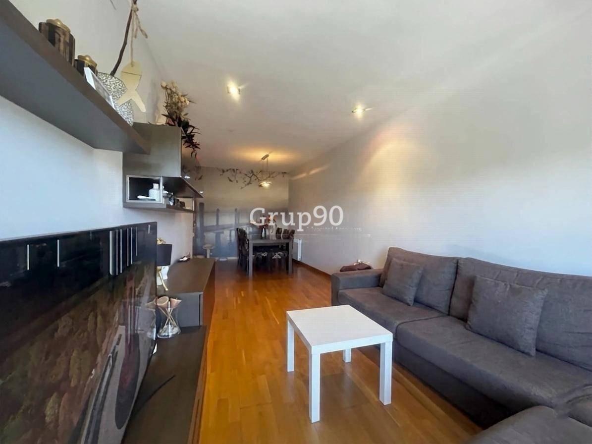 Flat for Sale in Albatàrrec