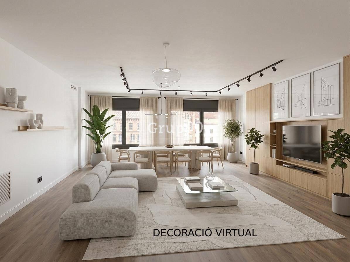 Flat for Sale in Lleida