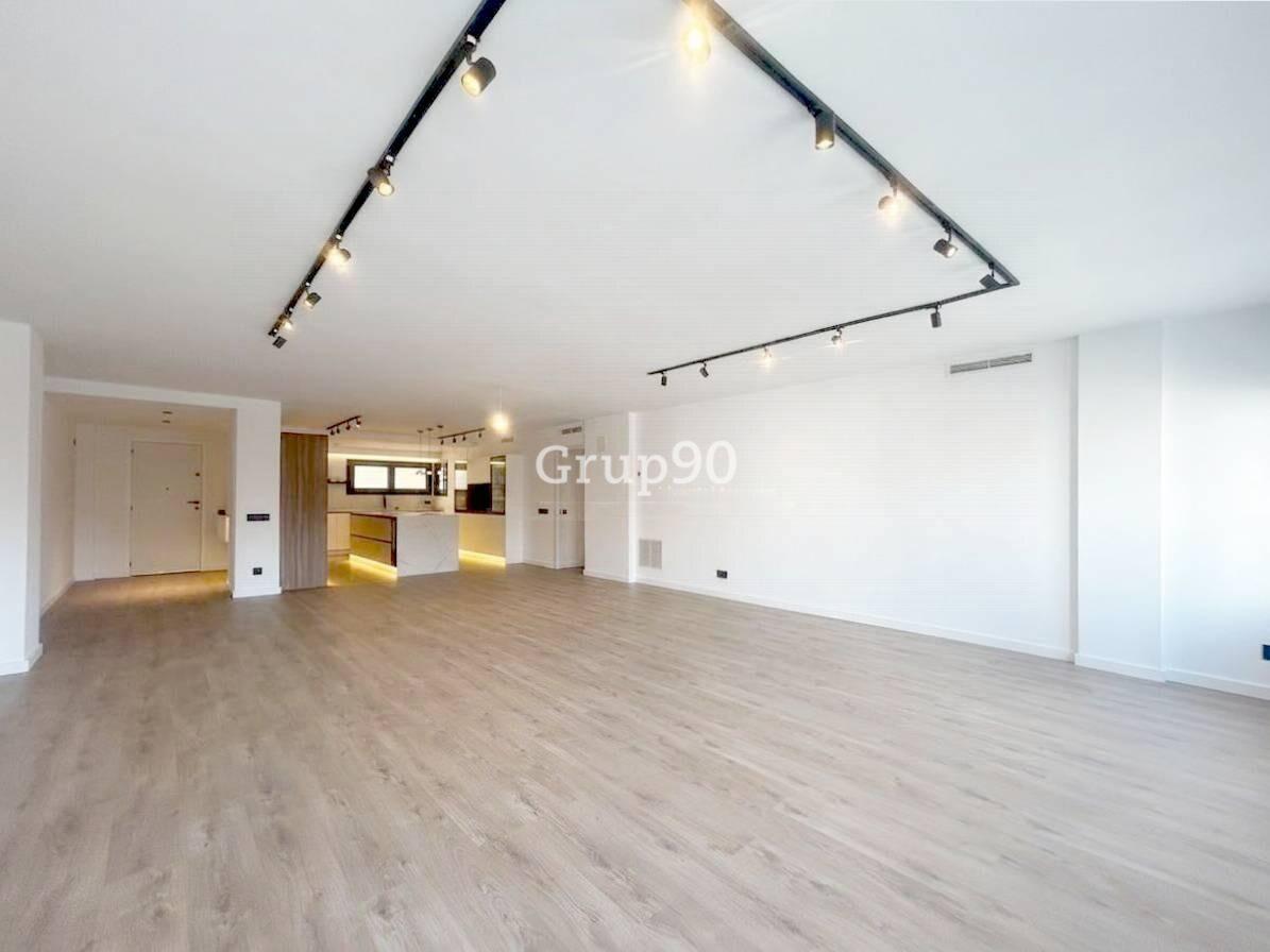 Flat for Sale in Lleida