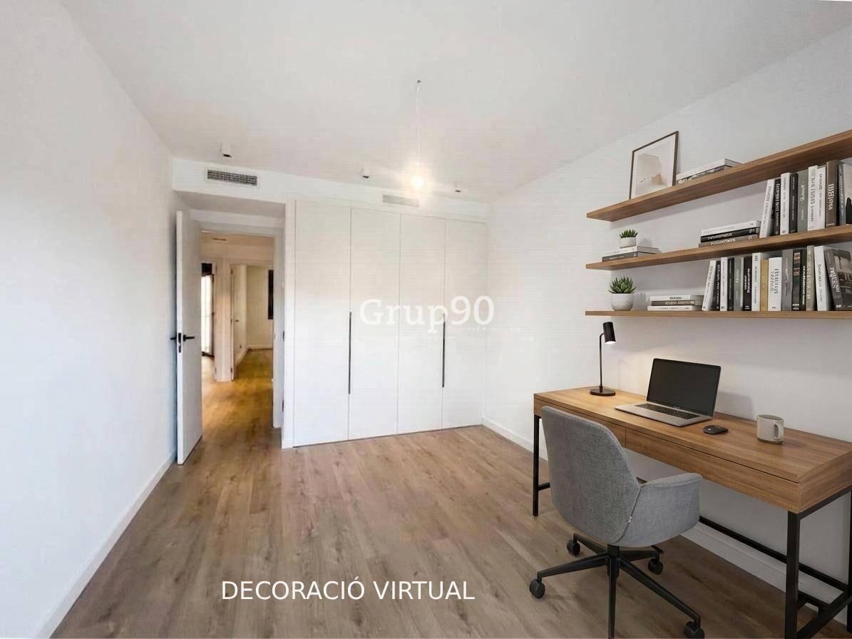 Flat for Sale in Lleida
