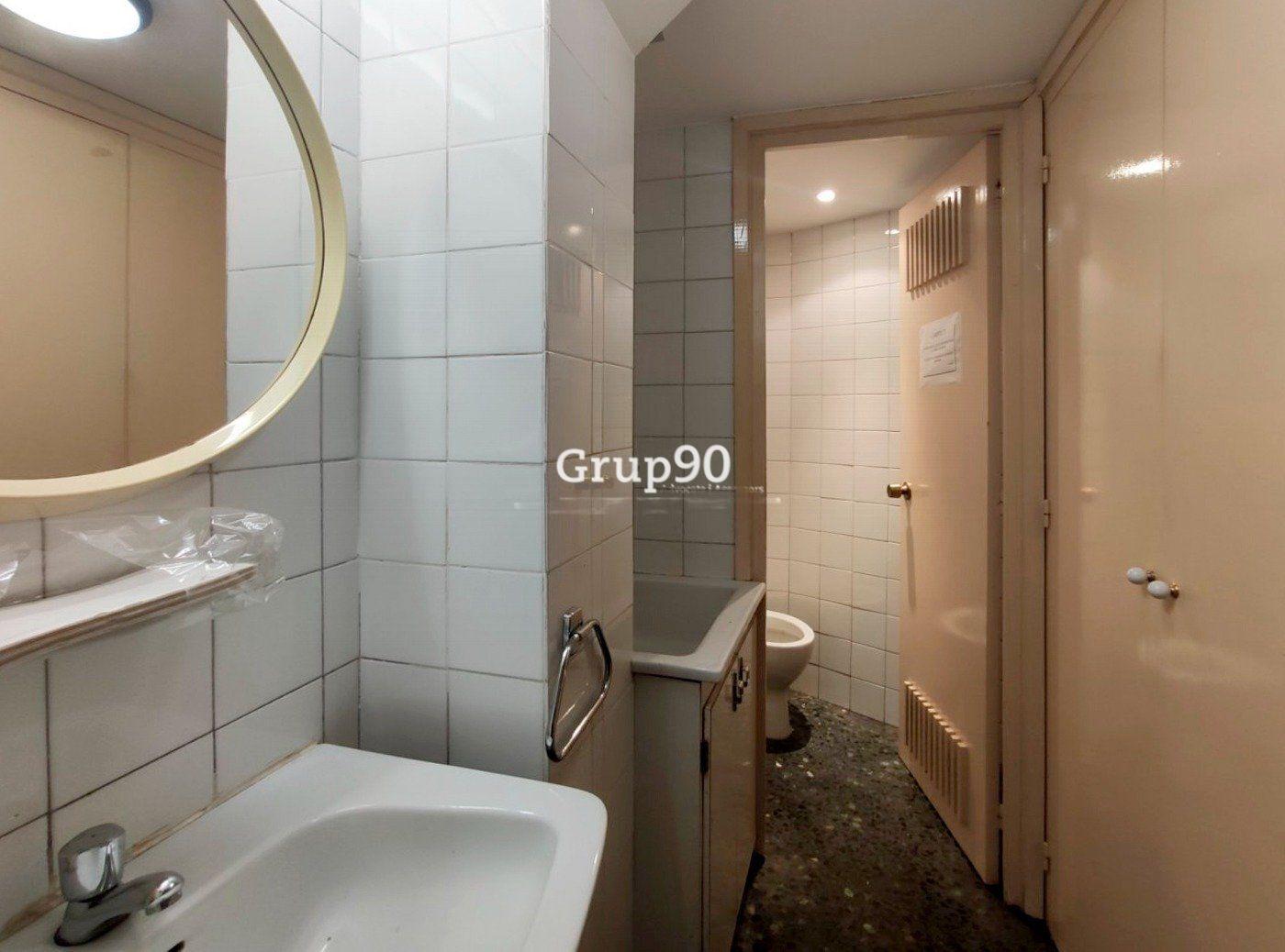 Premise for Sale in Lleida