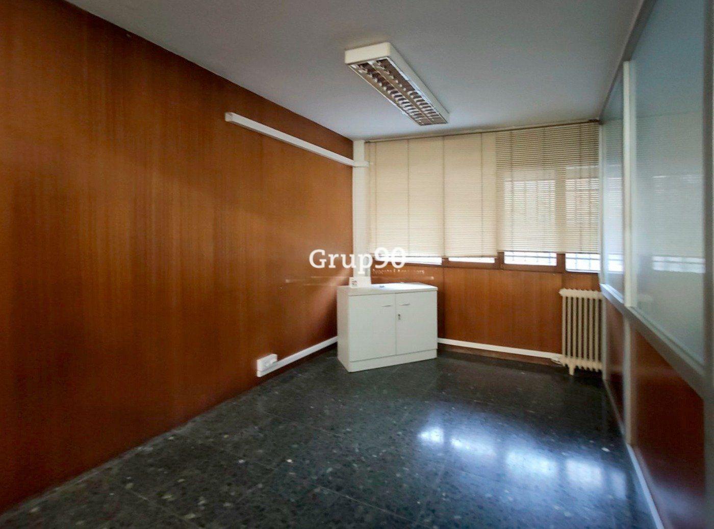Premise for Sale in Lleida