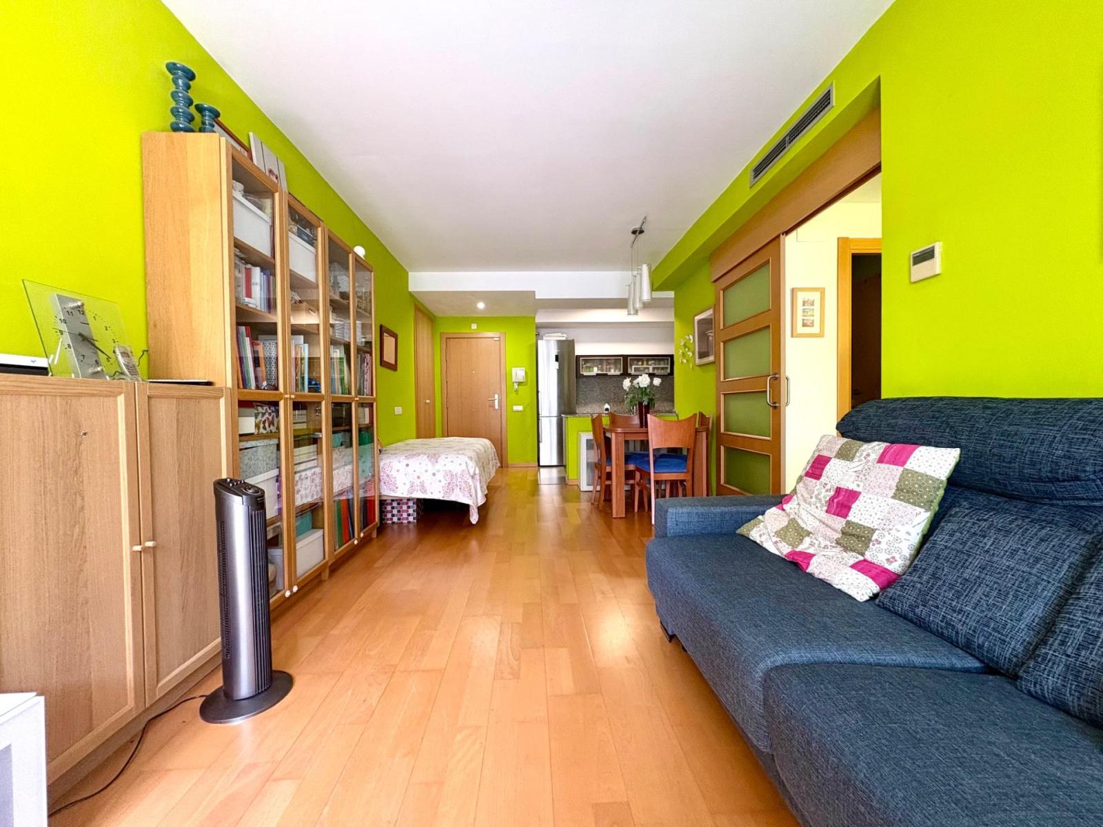 Flat for Sale in Sant Adrià de Besòs