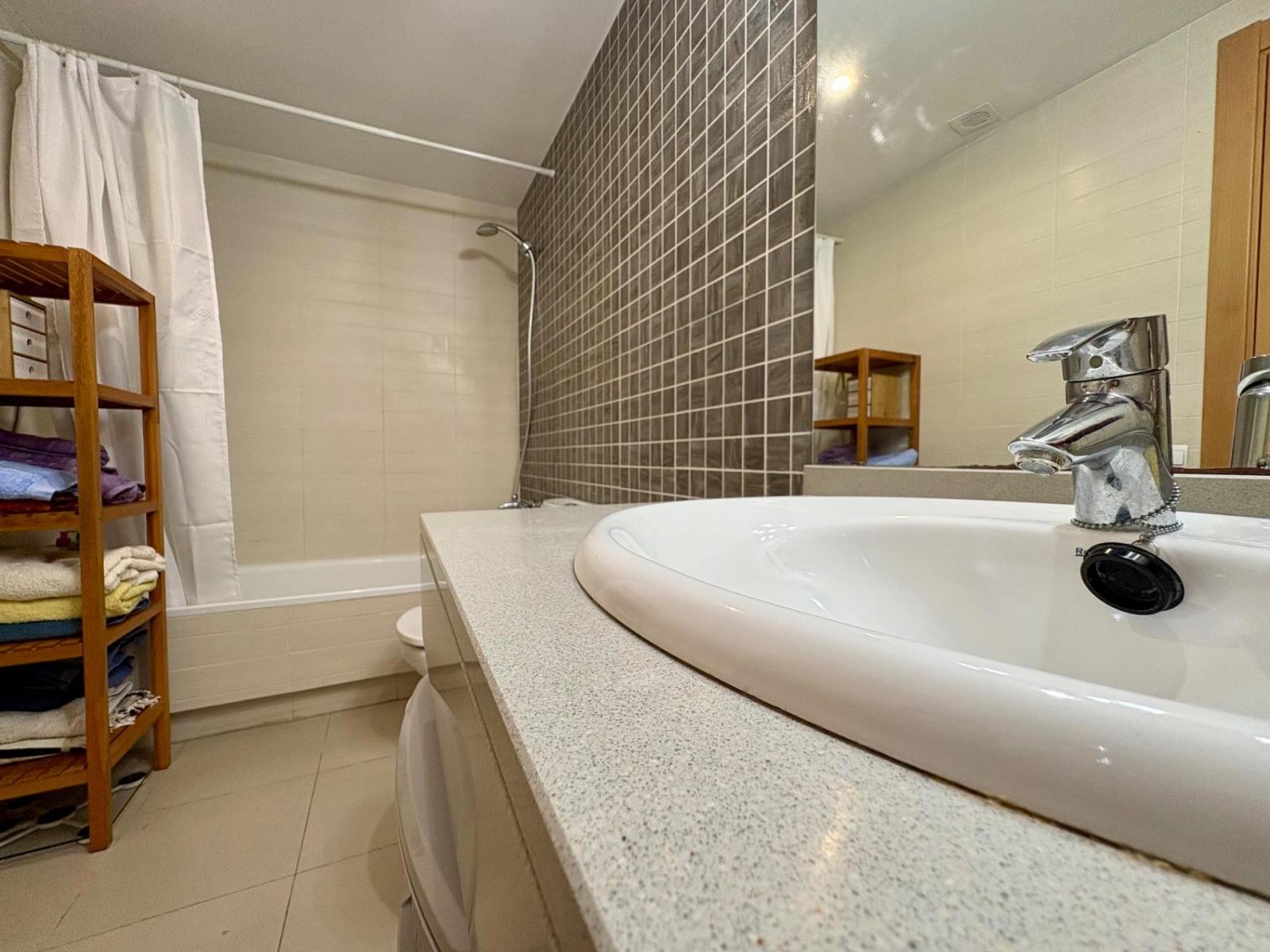 Flat for Sale in Sant Adrià de Besòs
