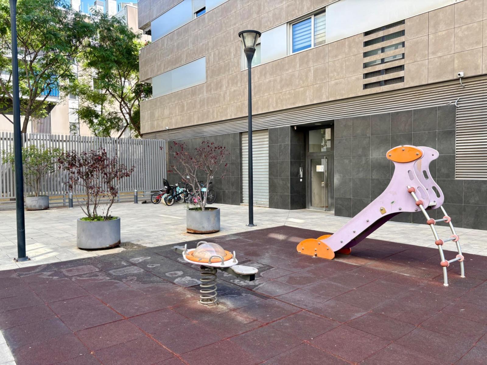 Flat for Sale in Sant Adrià de Besòs