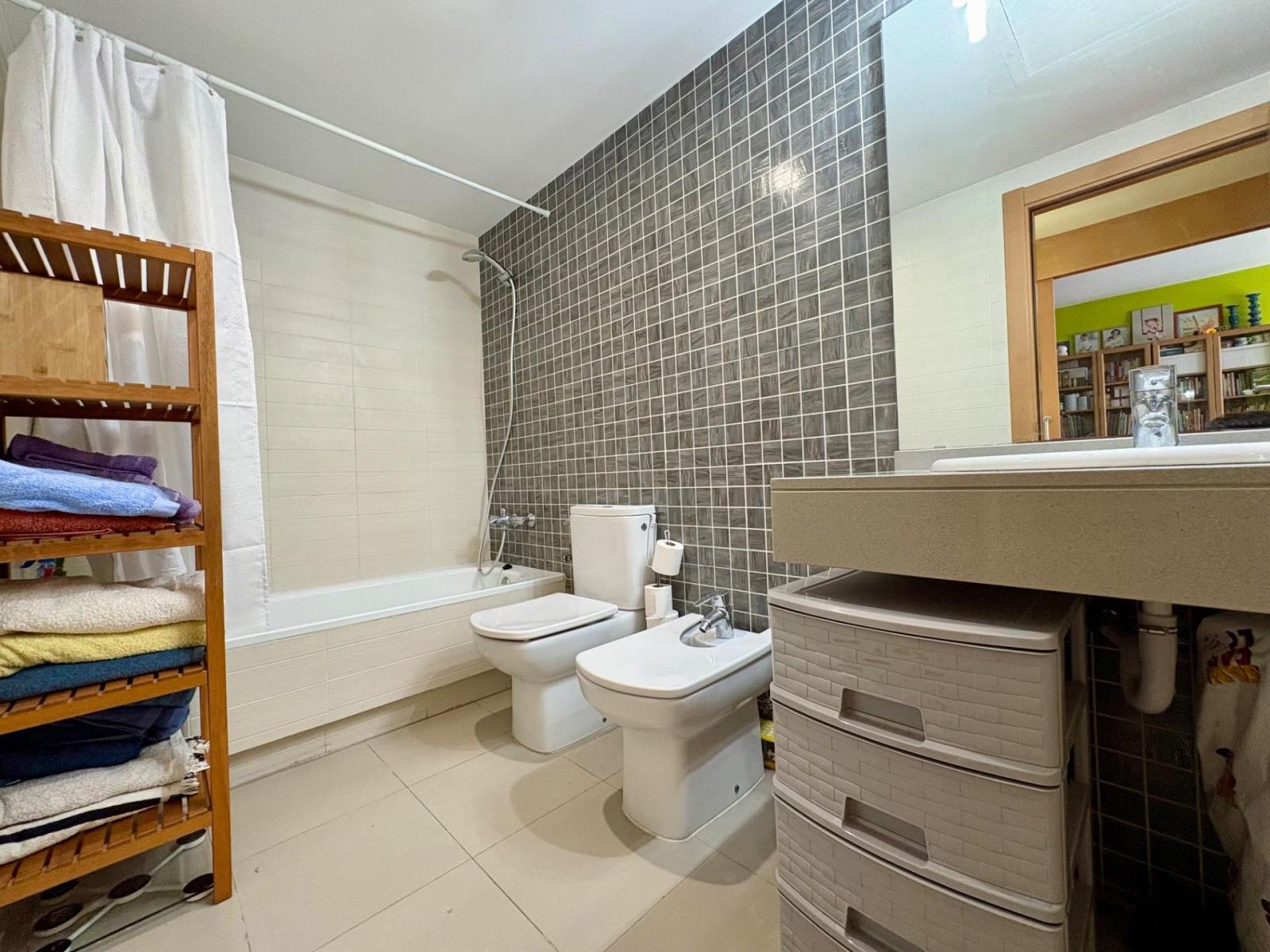 Flat for Sale in Sant Adrià de Besòs