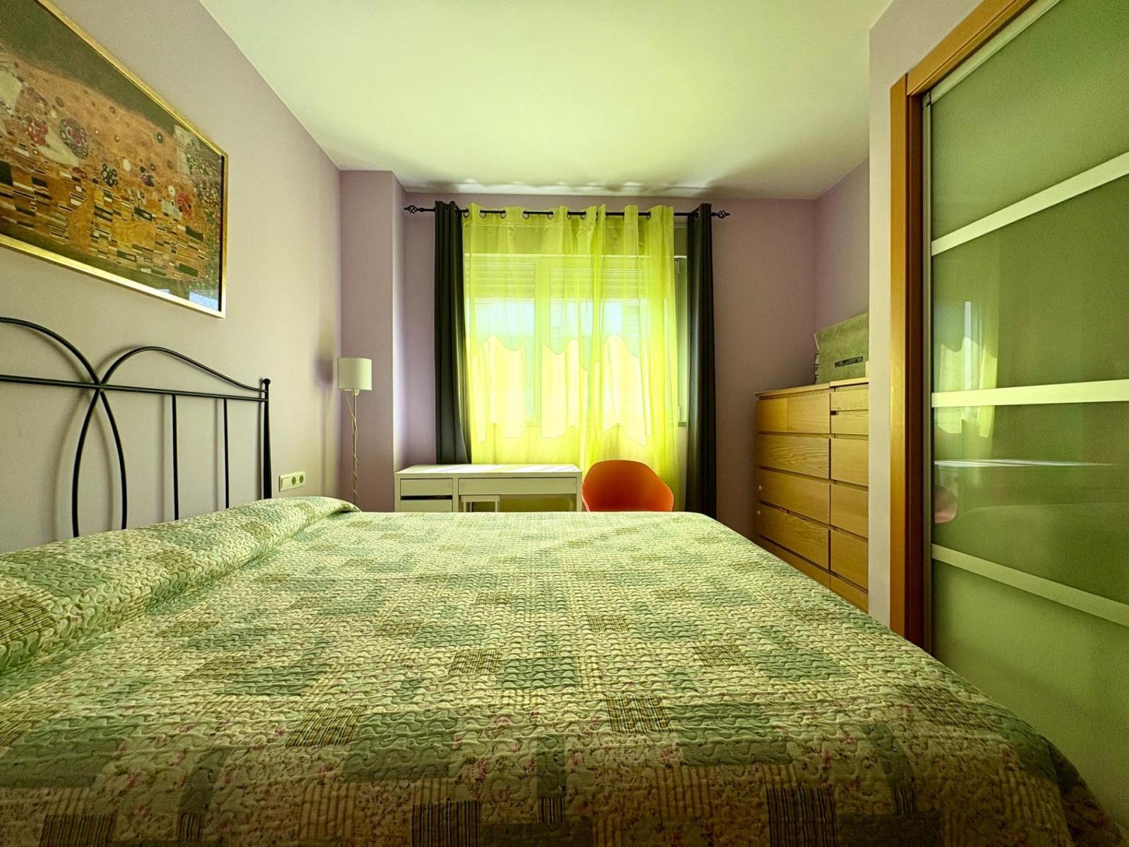 Flat for Sale in Sant Adrià de Besòs