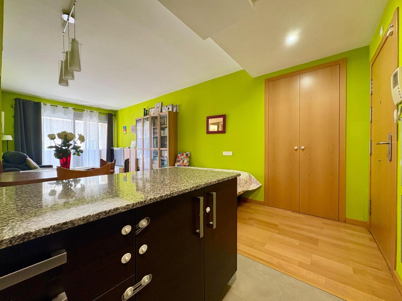 Flat for Sale in Sant Adrià de Besòs