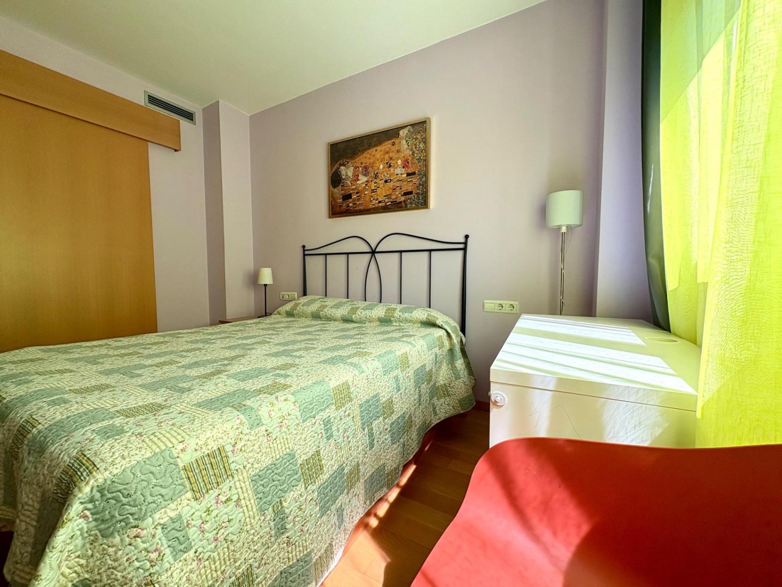 Flat for Sale in Sant Adrià de Besòs