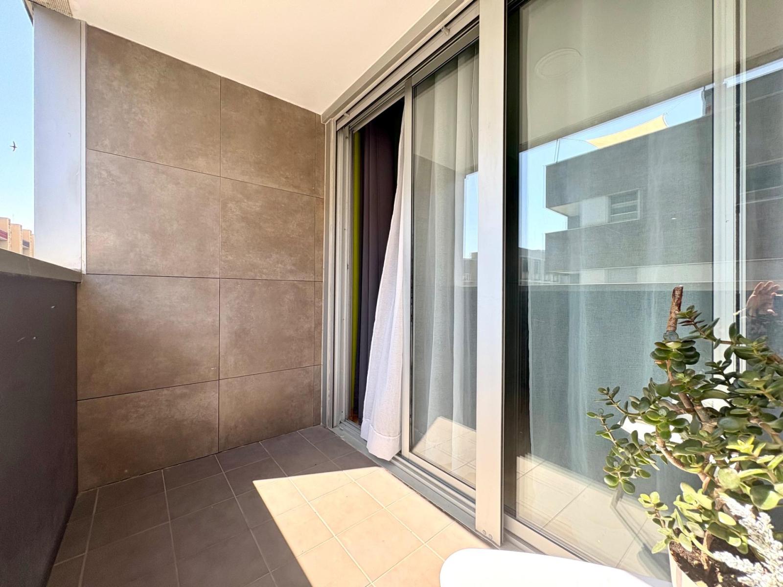 Flat for Sale in Sant Adrià de Besòs