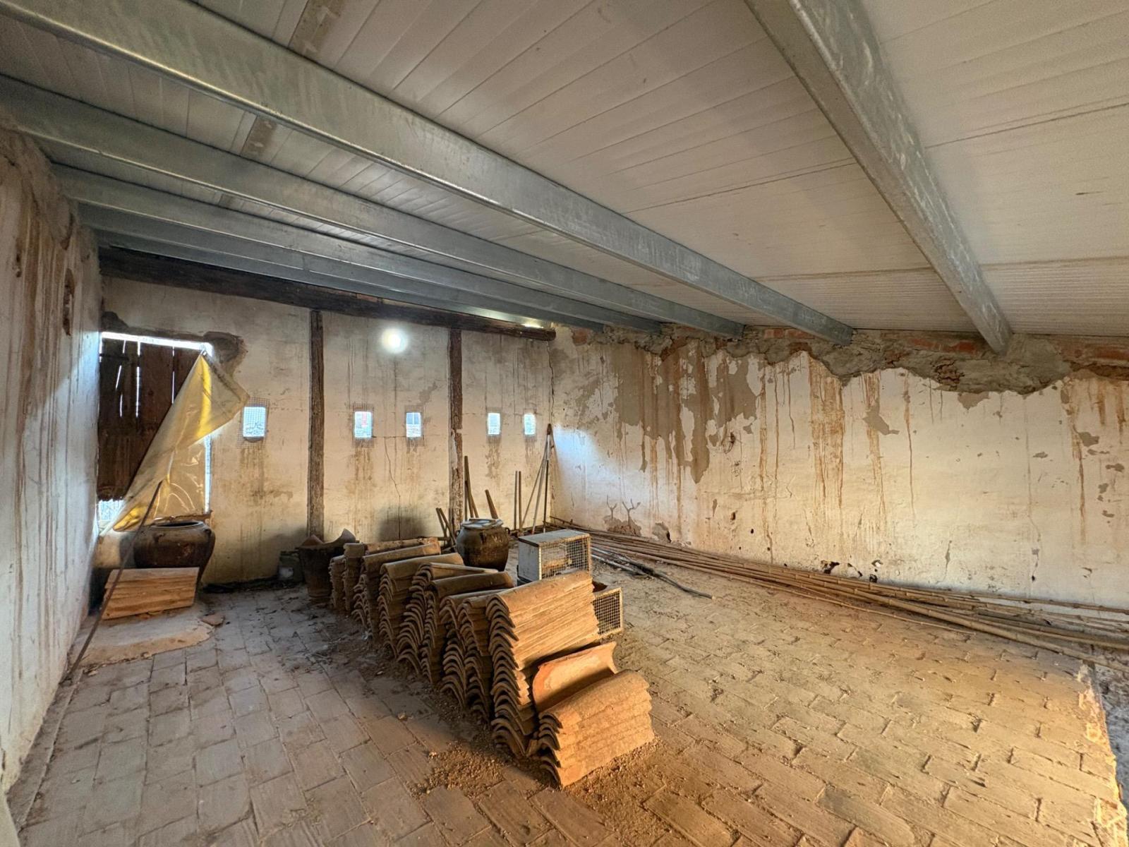 Premise for Sale in Santa Bàrbara