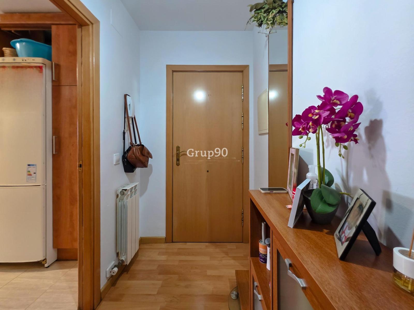 Flat for Sale in Rosselló