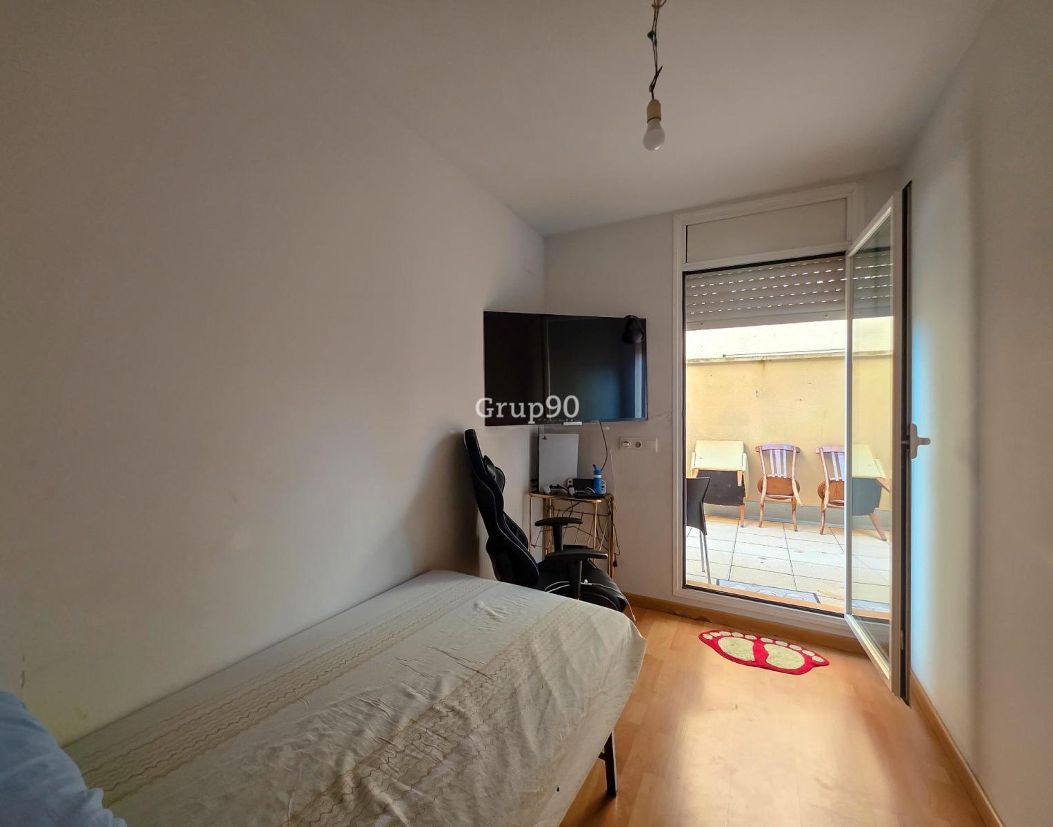 Flat for Sale in Rosselló