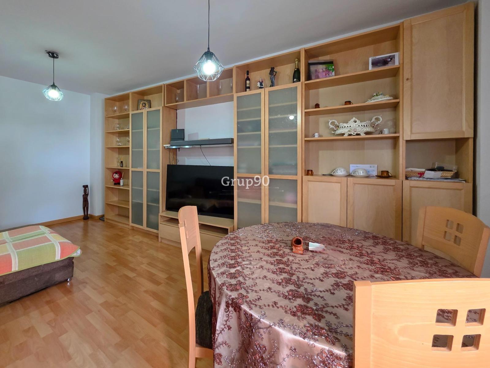 Flat for Sale in Rosselló