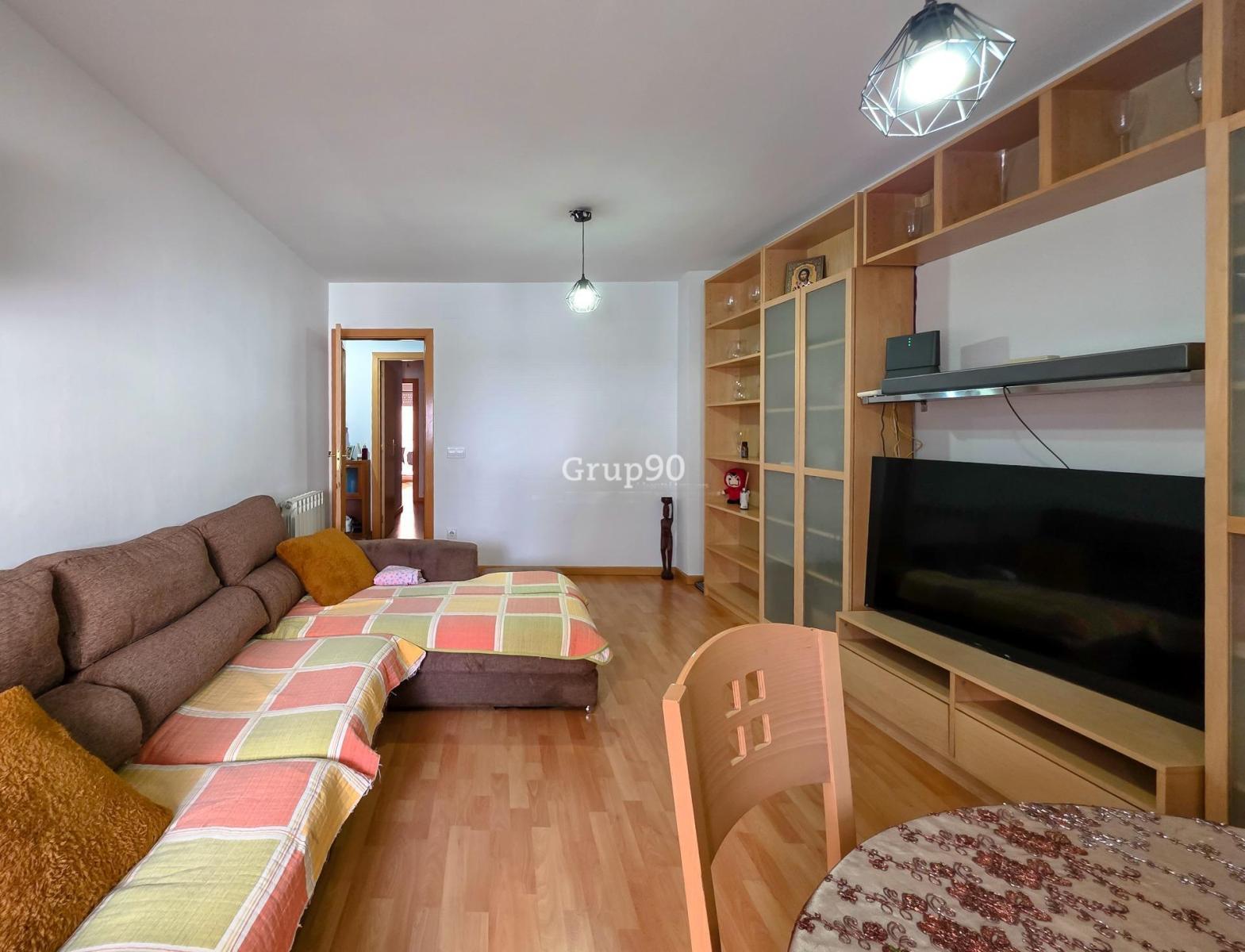 Flat for Sale in Rosselló