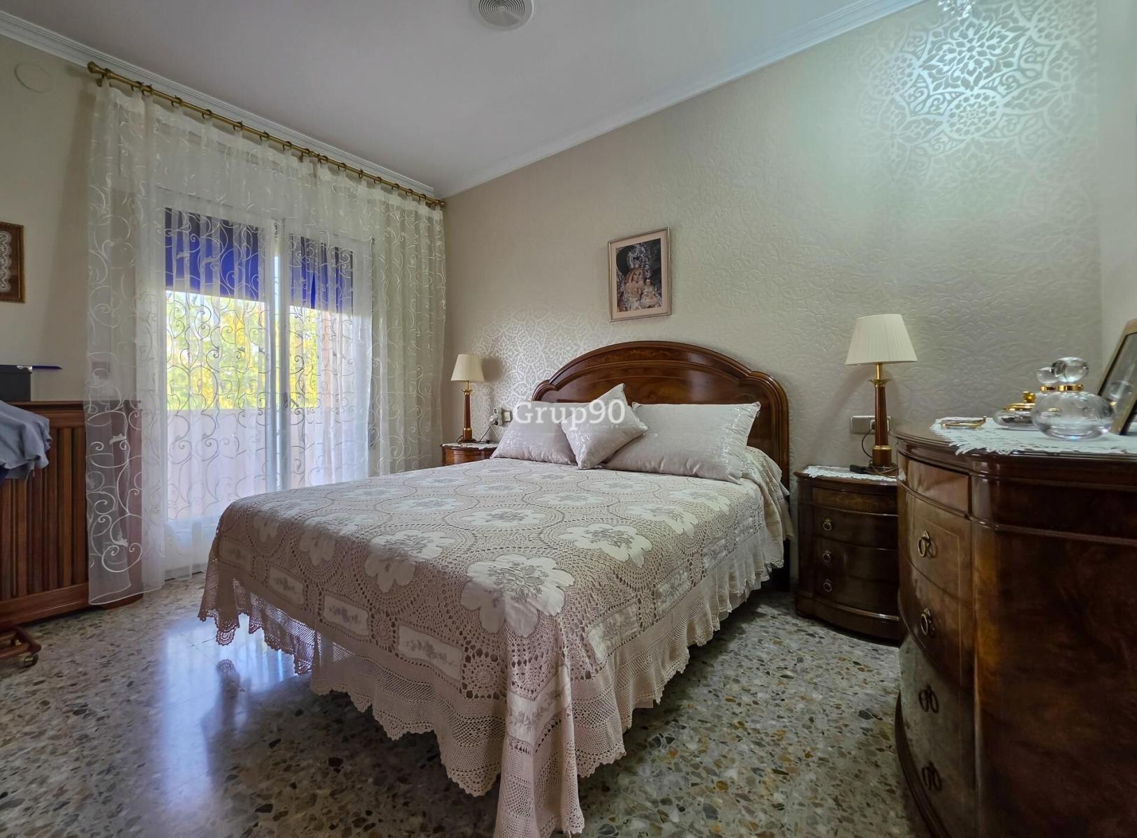 Chalet for Sale in Lleida