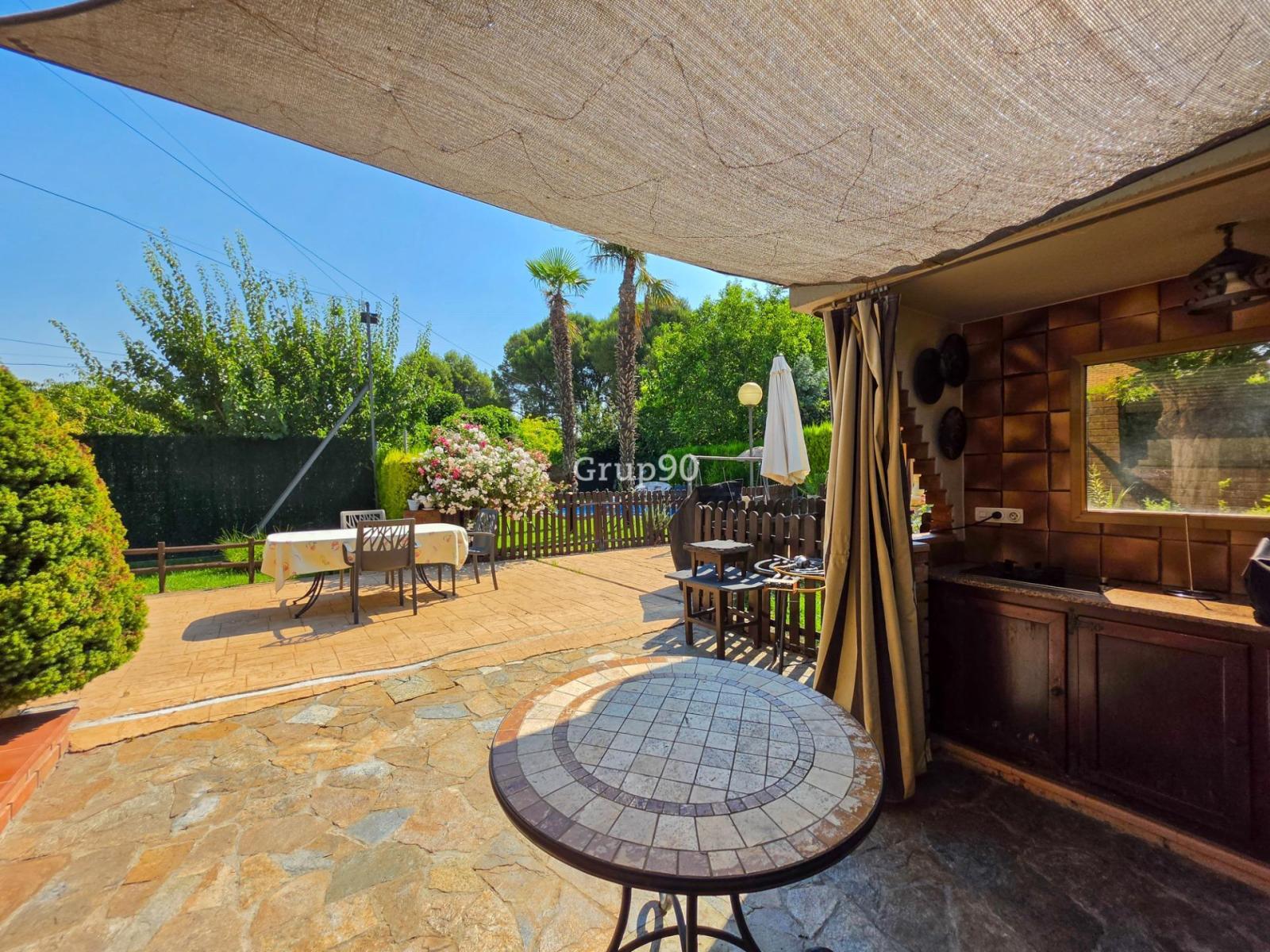 Chalet for Sale in Lleida
