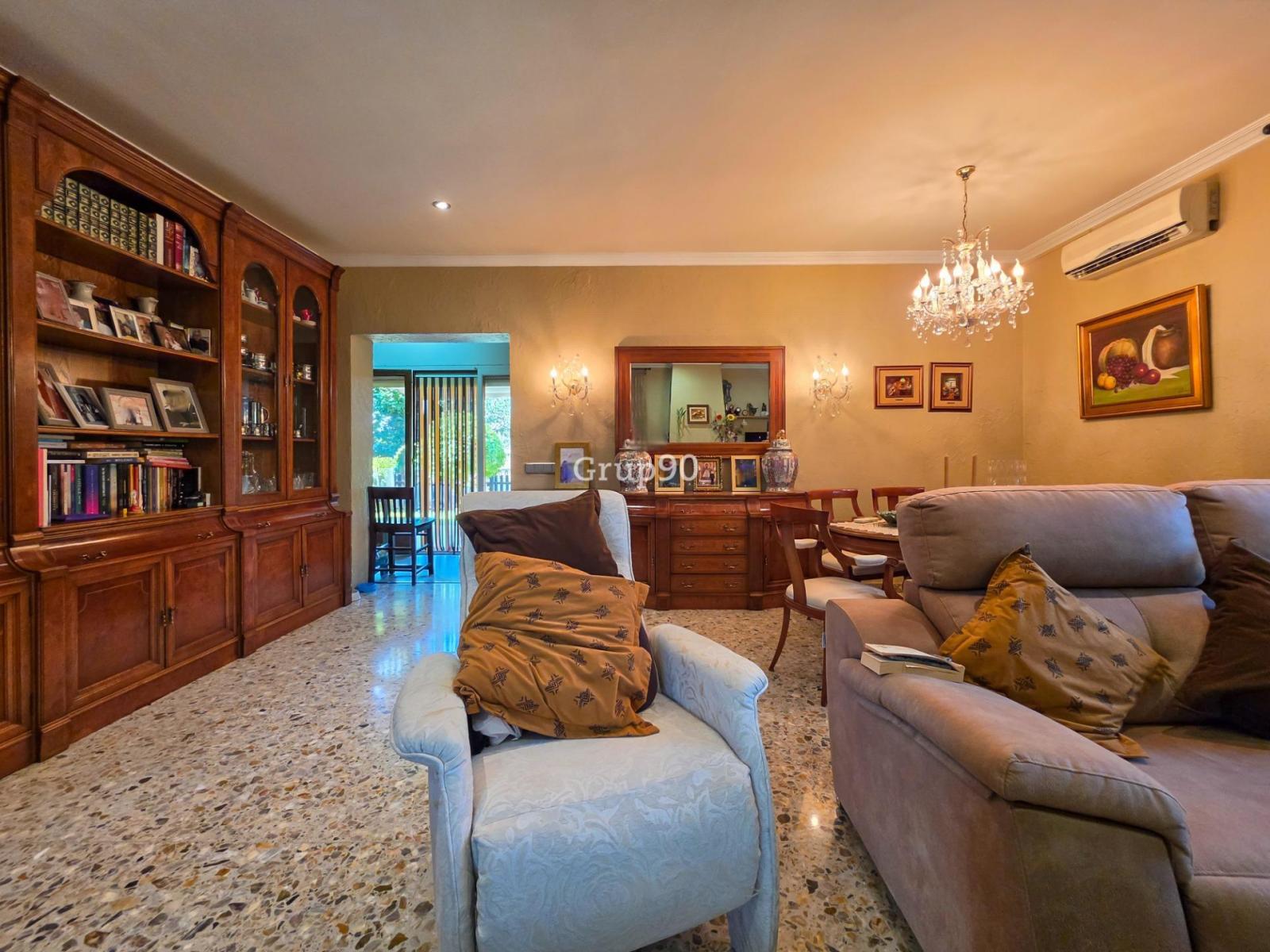 Chalet for Sale in Lleida