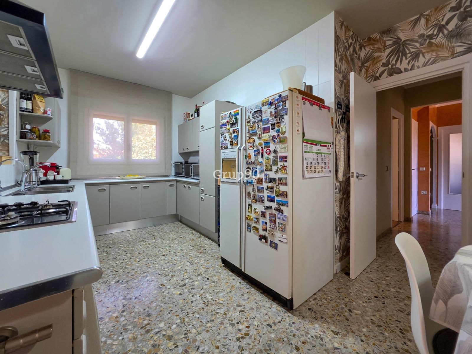 Chalet for Sale in Lleida