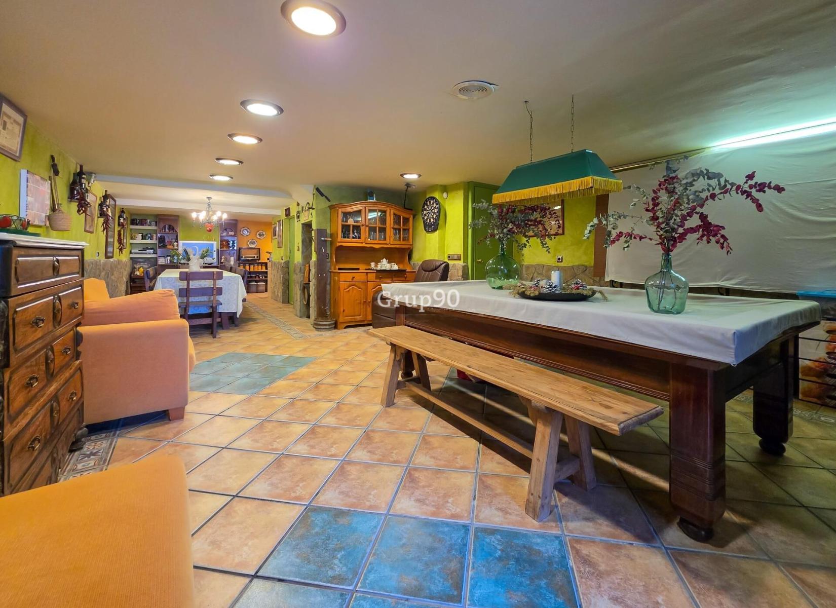 Chalet for Sale in Lleida