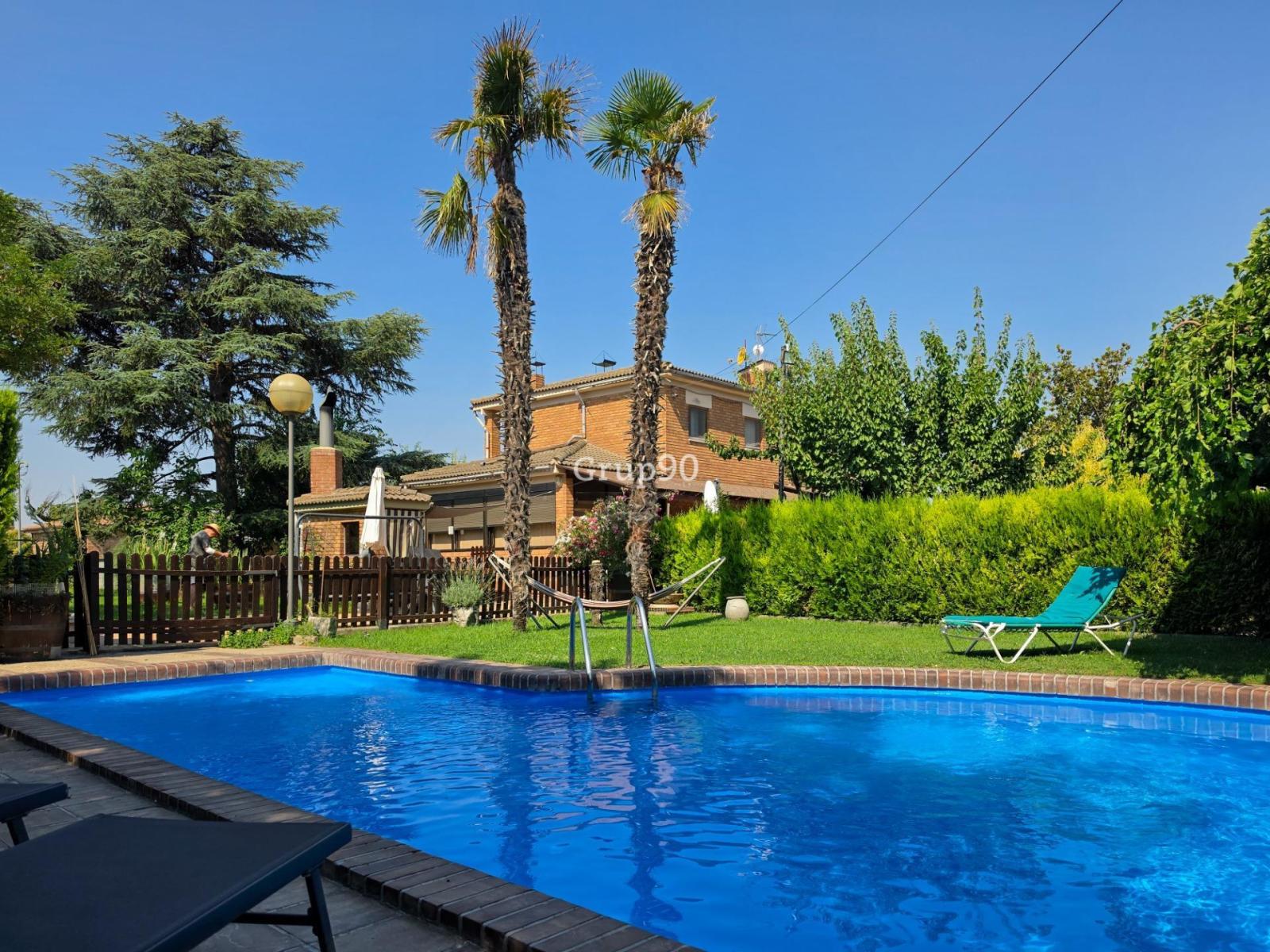 Chalet for Sale in Lleida