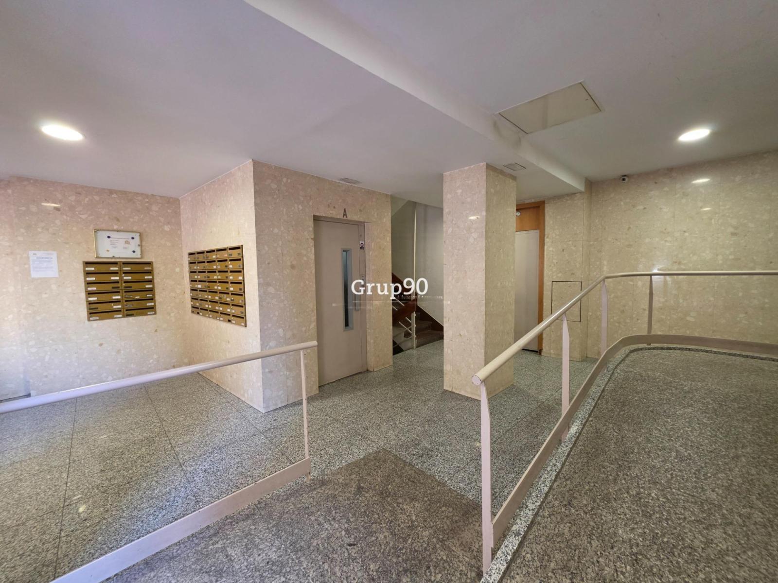Flat for Sale in Lleida