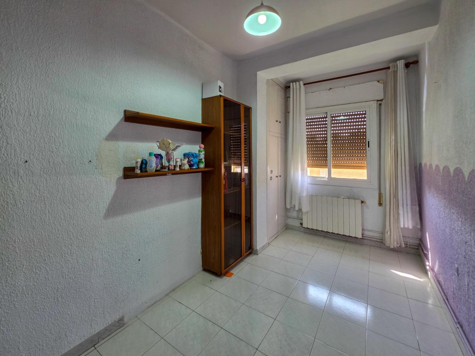 Flat for Sale in Lleida
