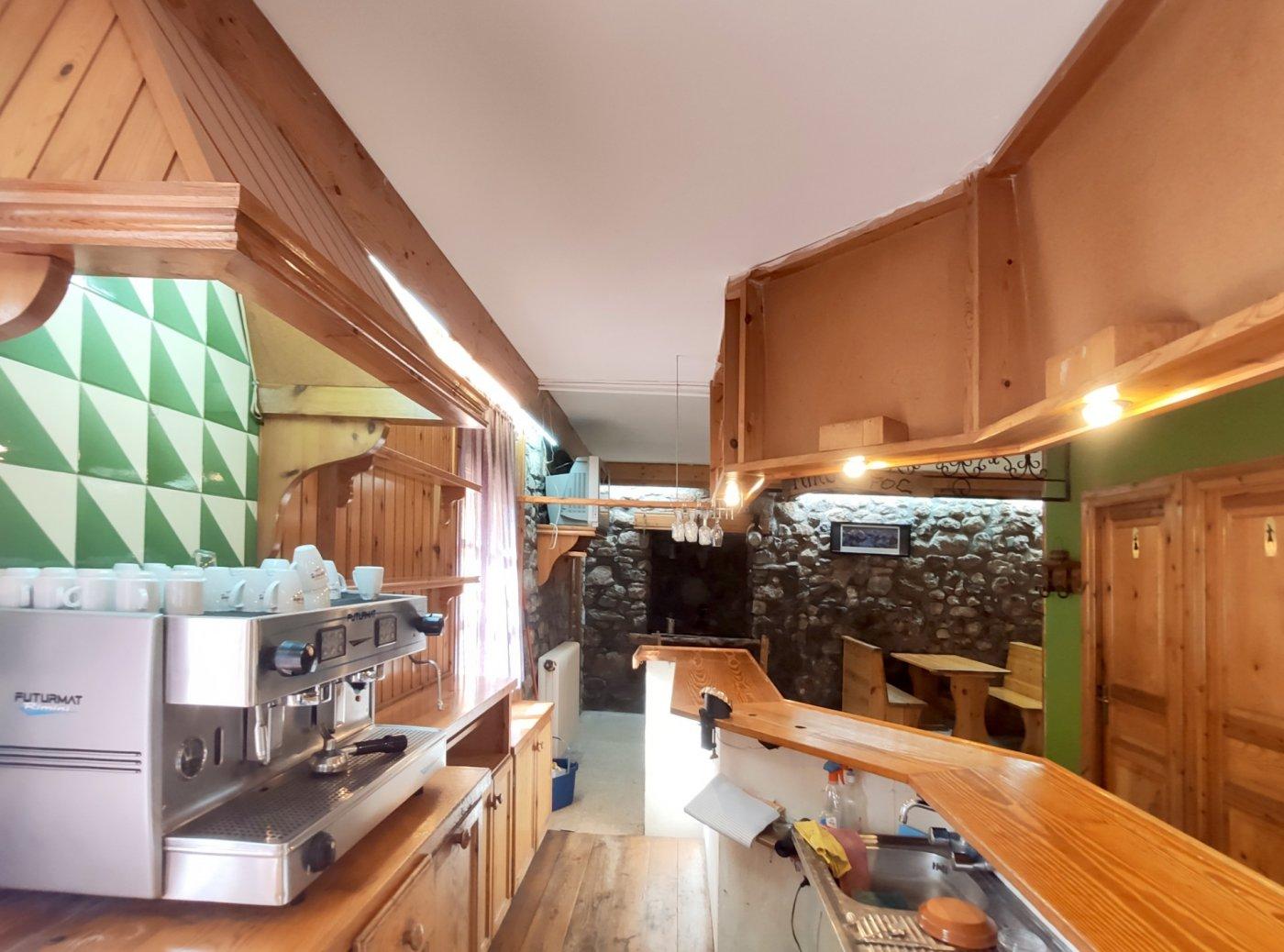 Building for Sale in Soriguera