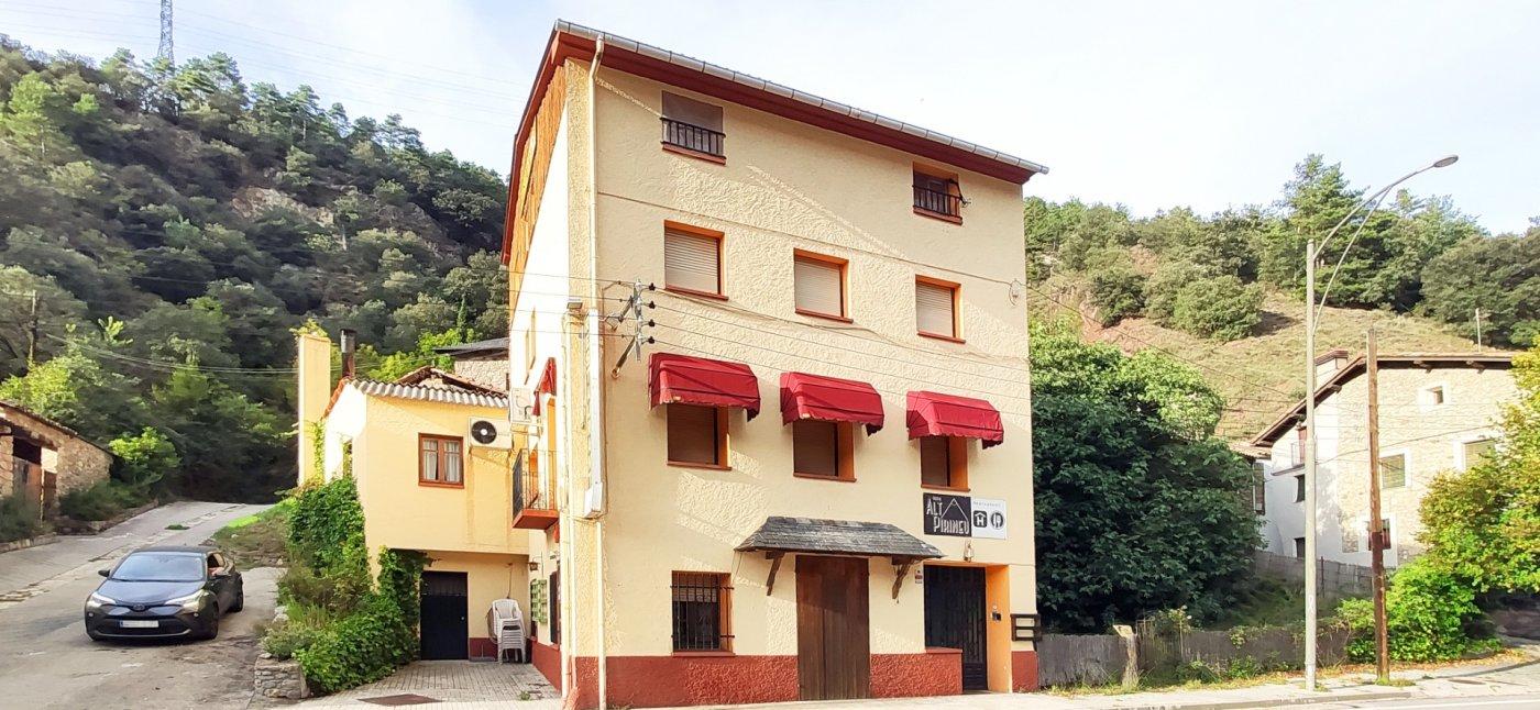 Building for Sale in Soriguera