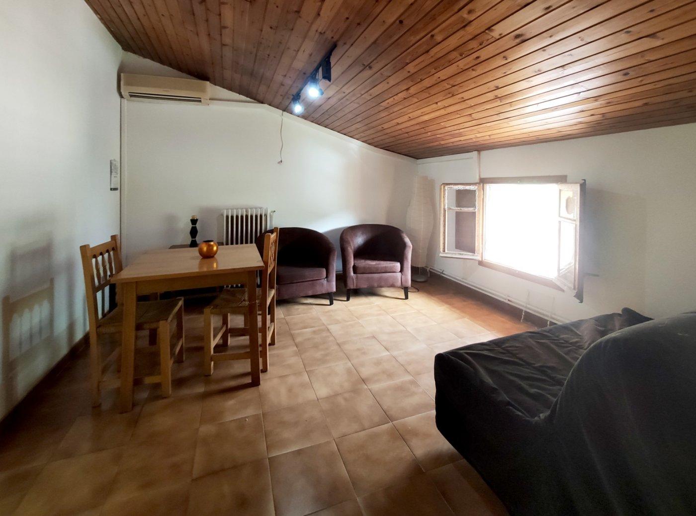 Building for Sale in Soriguera