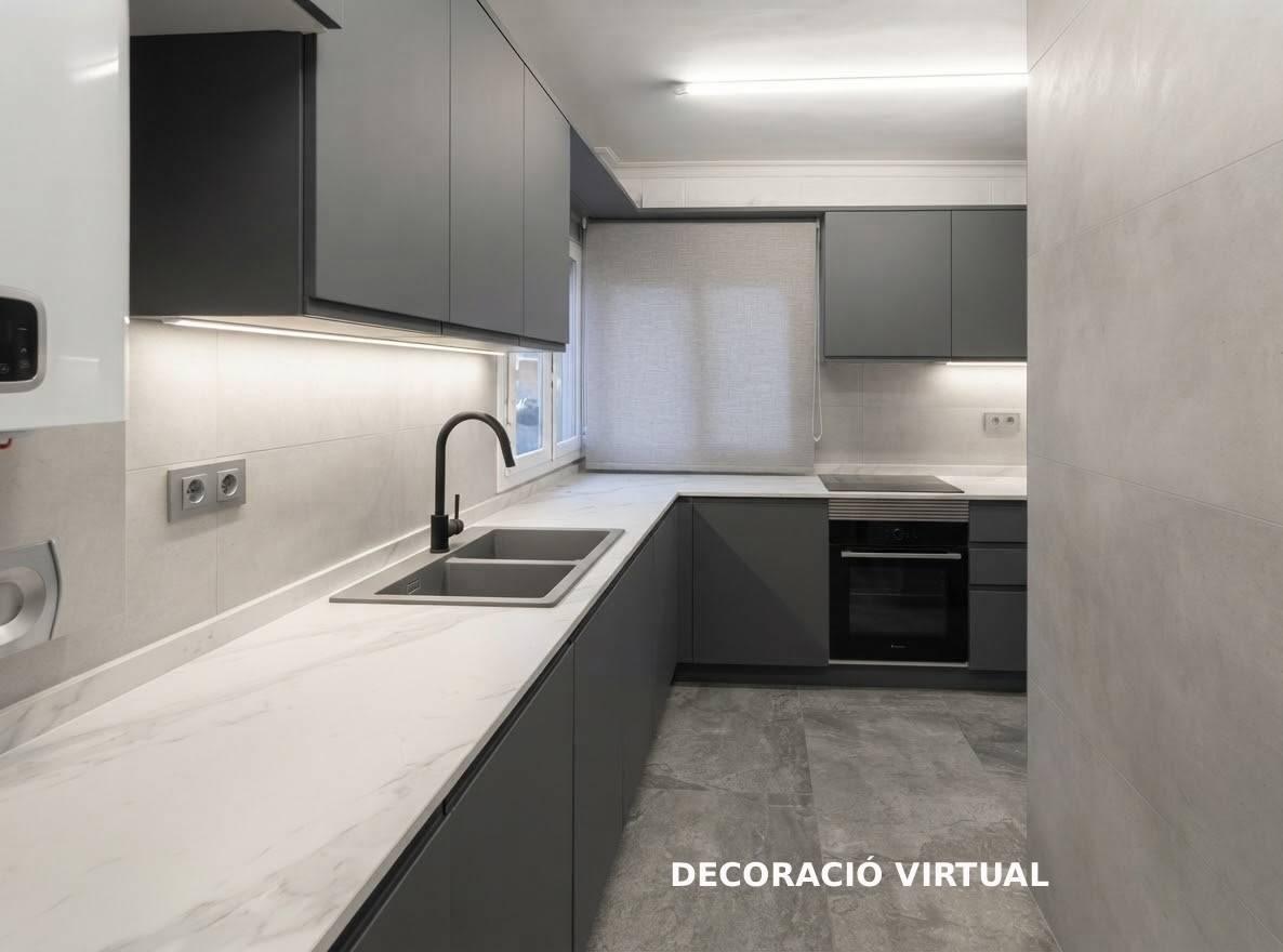 Flat for Sale in Lleida