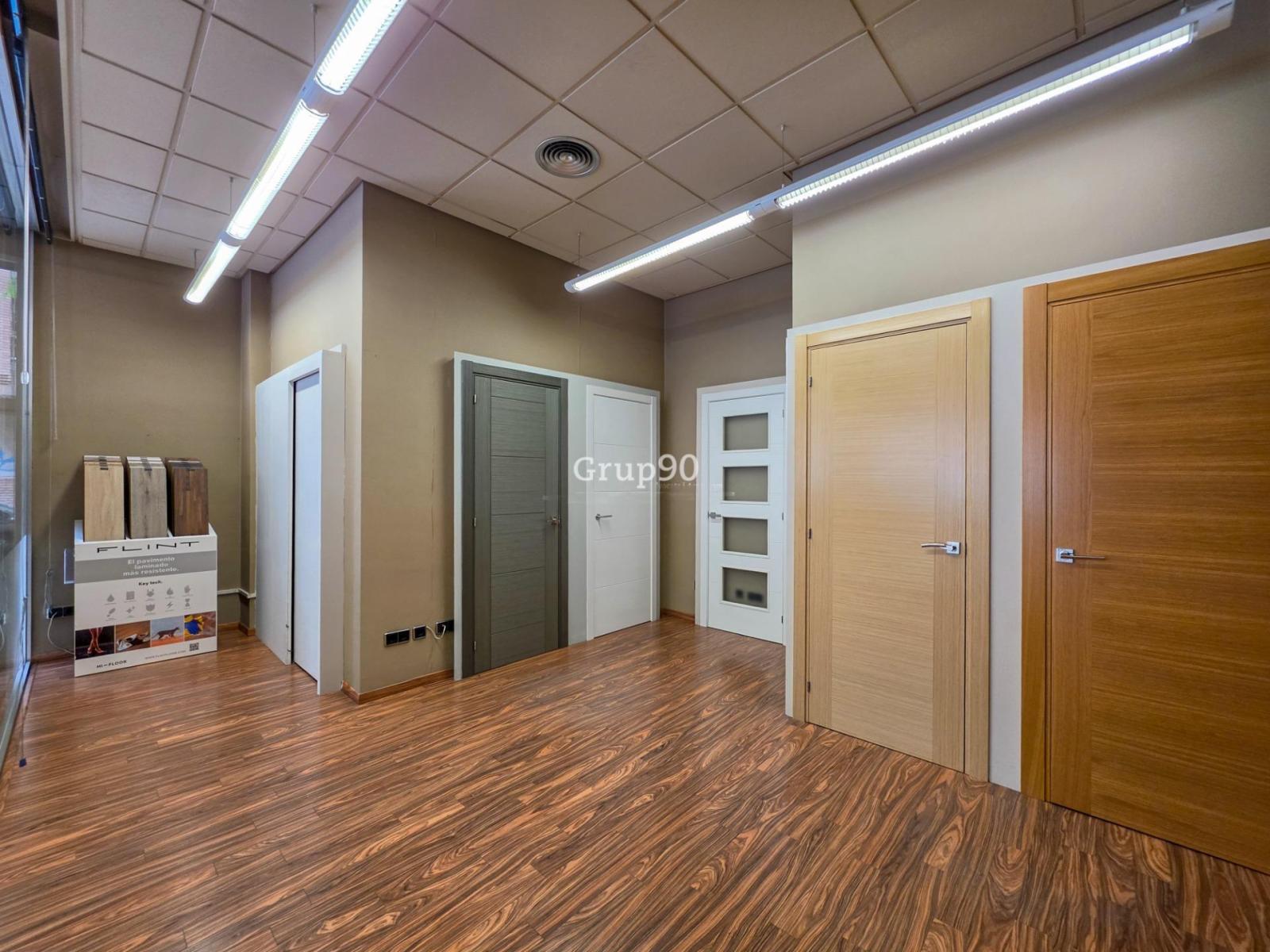 Premise for Sale in Lleida