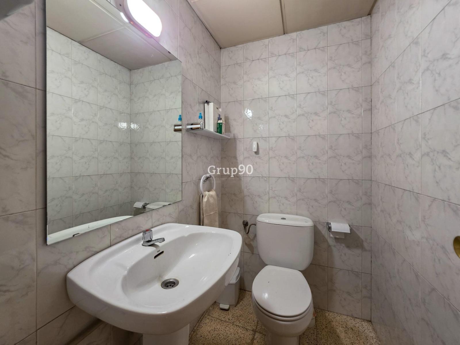 Premise for Sale in Lleida