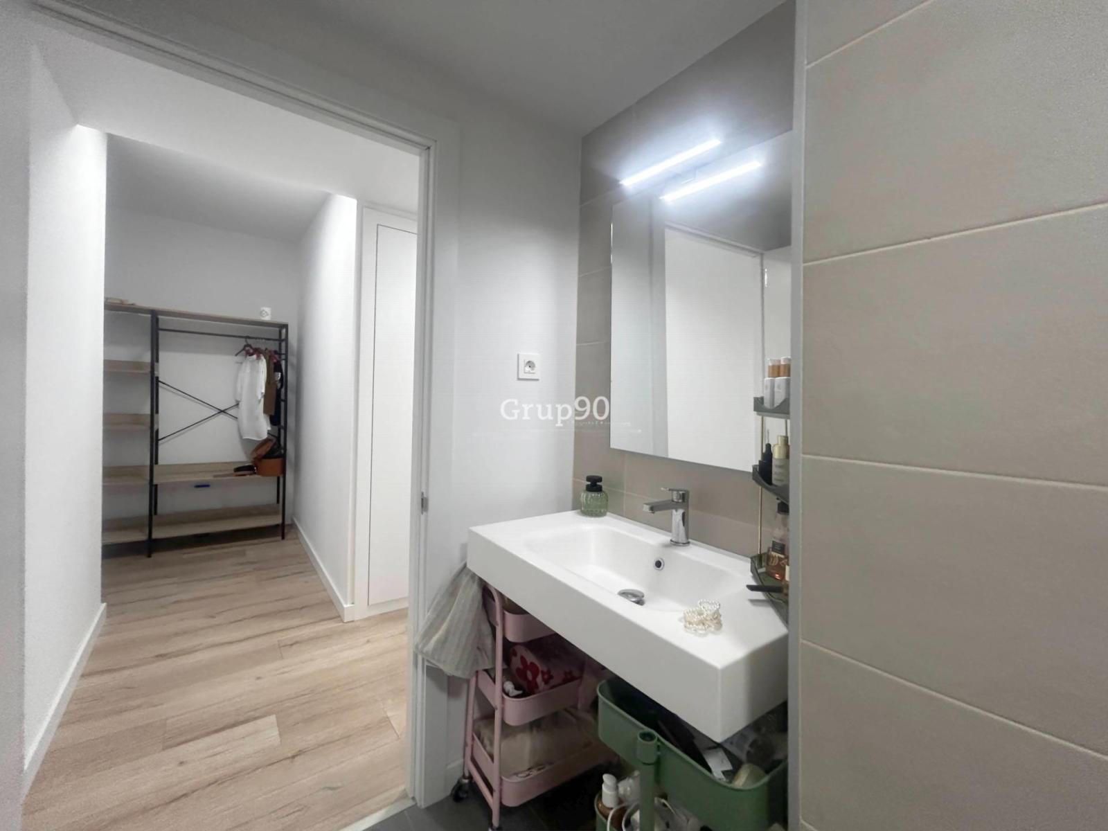 Flat for Sale in Lleida