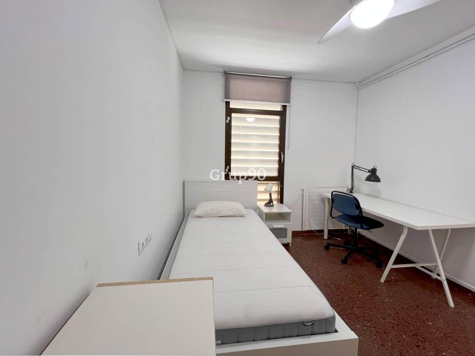 Flat for Sale in Lleida