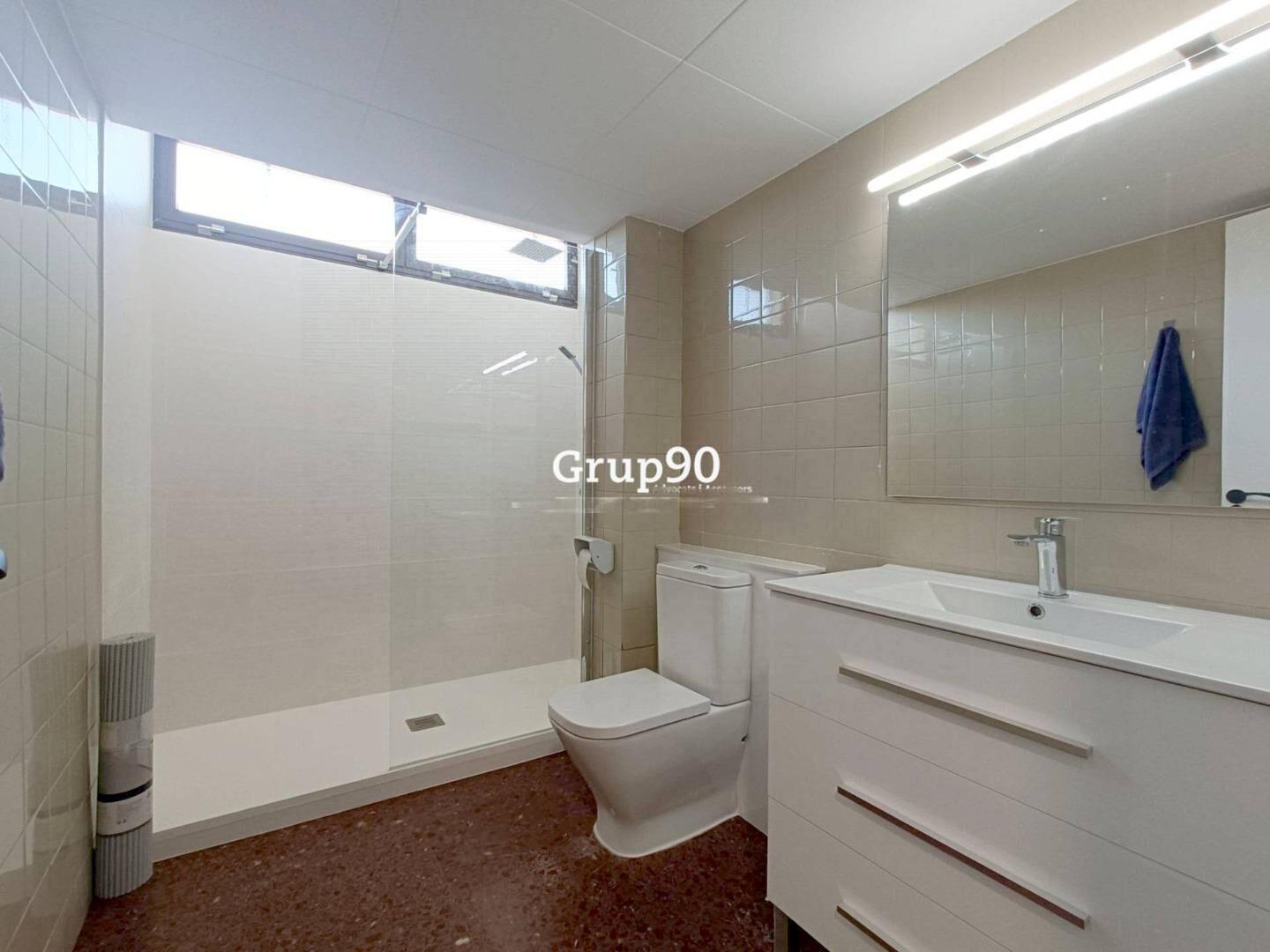 Flat for Sale in Lleida
