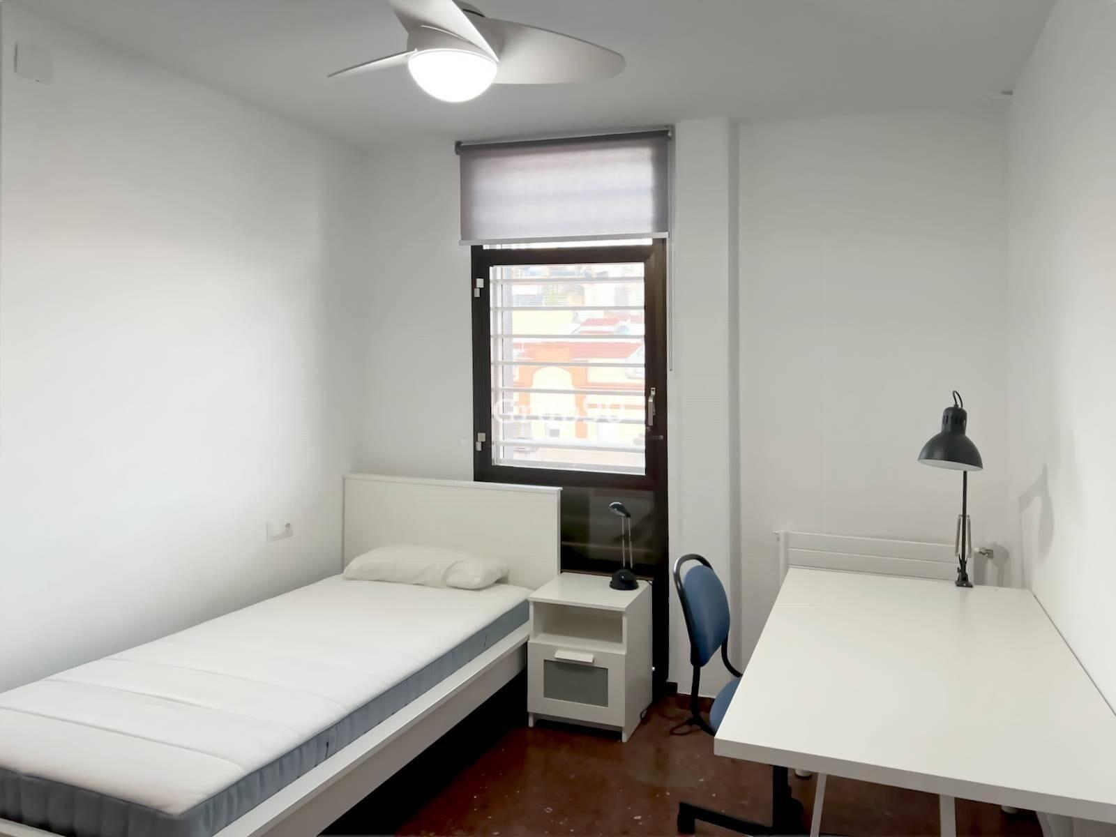 Flat for Sale in Lleida