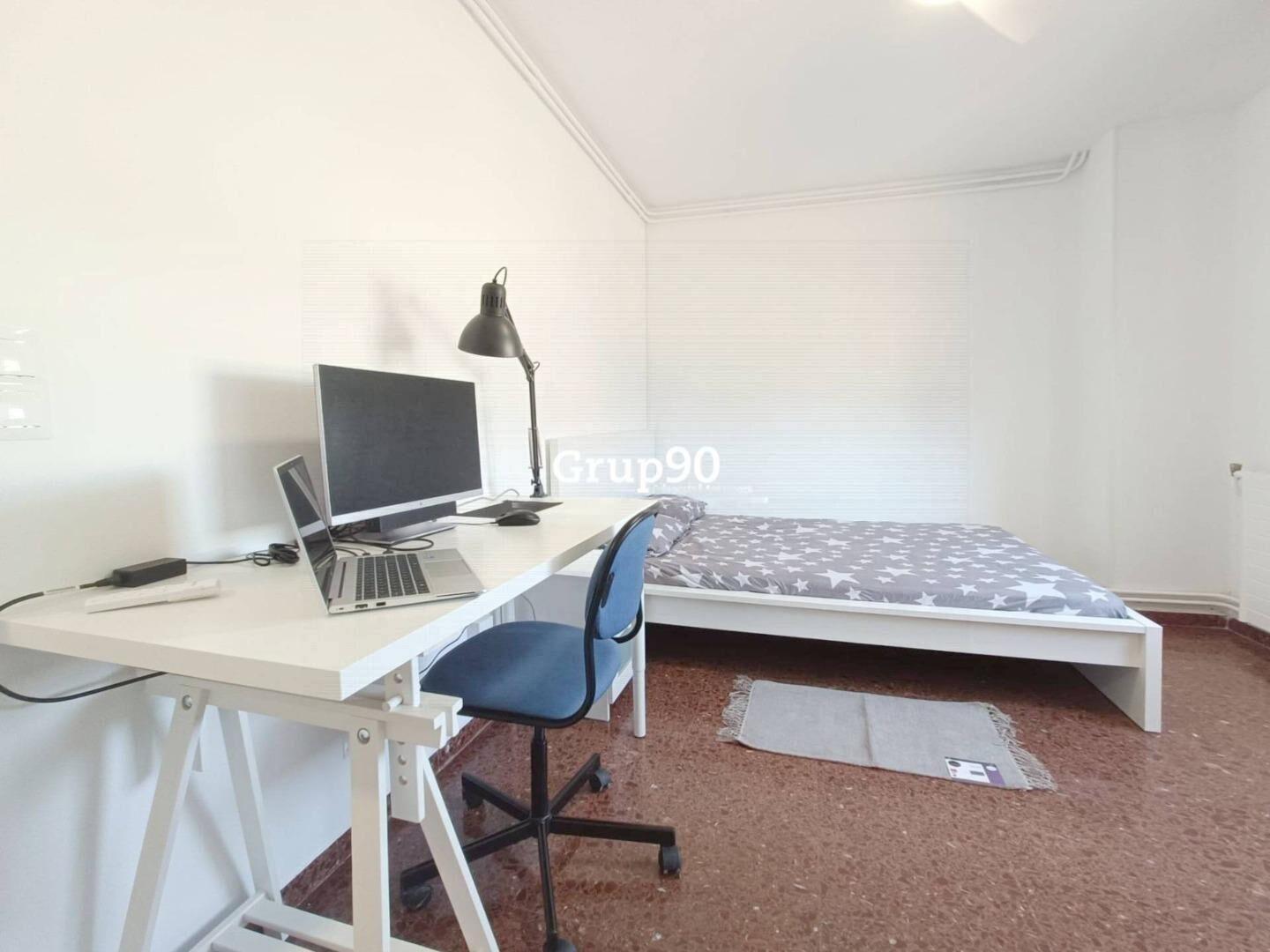 Flat for Sale in Lleida